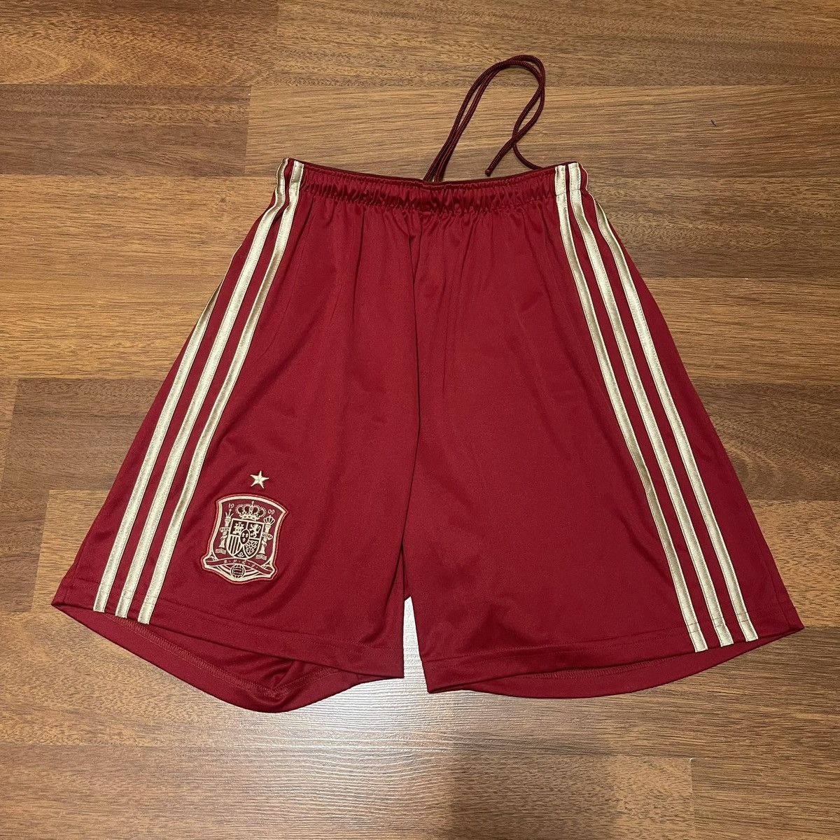 Adidas SPAIN ADIDAS 2014 WORLD CUP FOOTBALL SOCCER HOME SHORTS Size US 26 / EU 42 - 1 Thumbnail