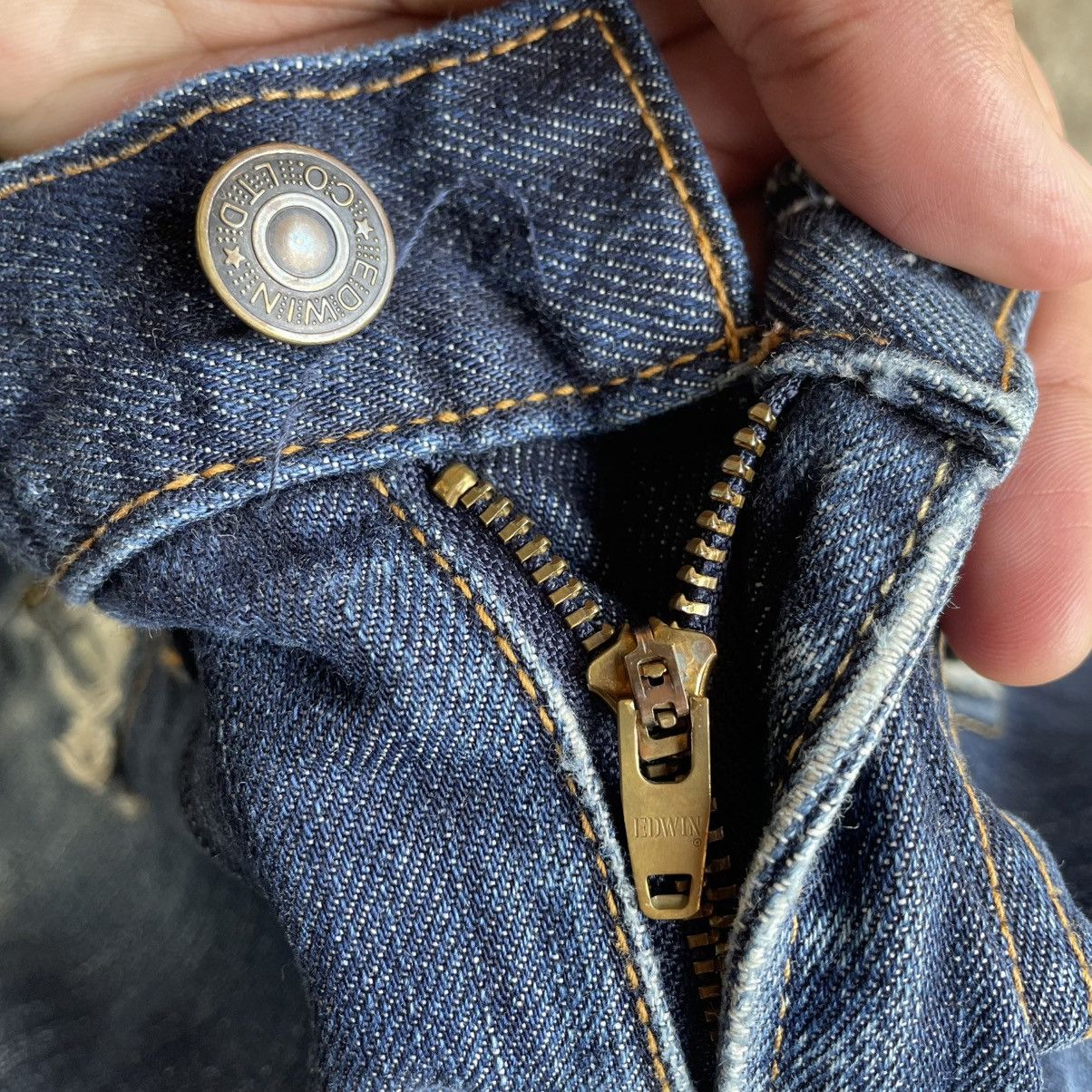Edwin 🔥Vintage Edwin 404 Stoned Washed Ripped Distress Denim Jeans Size US 37 - 11 Thumbnail