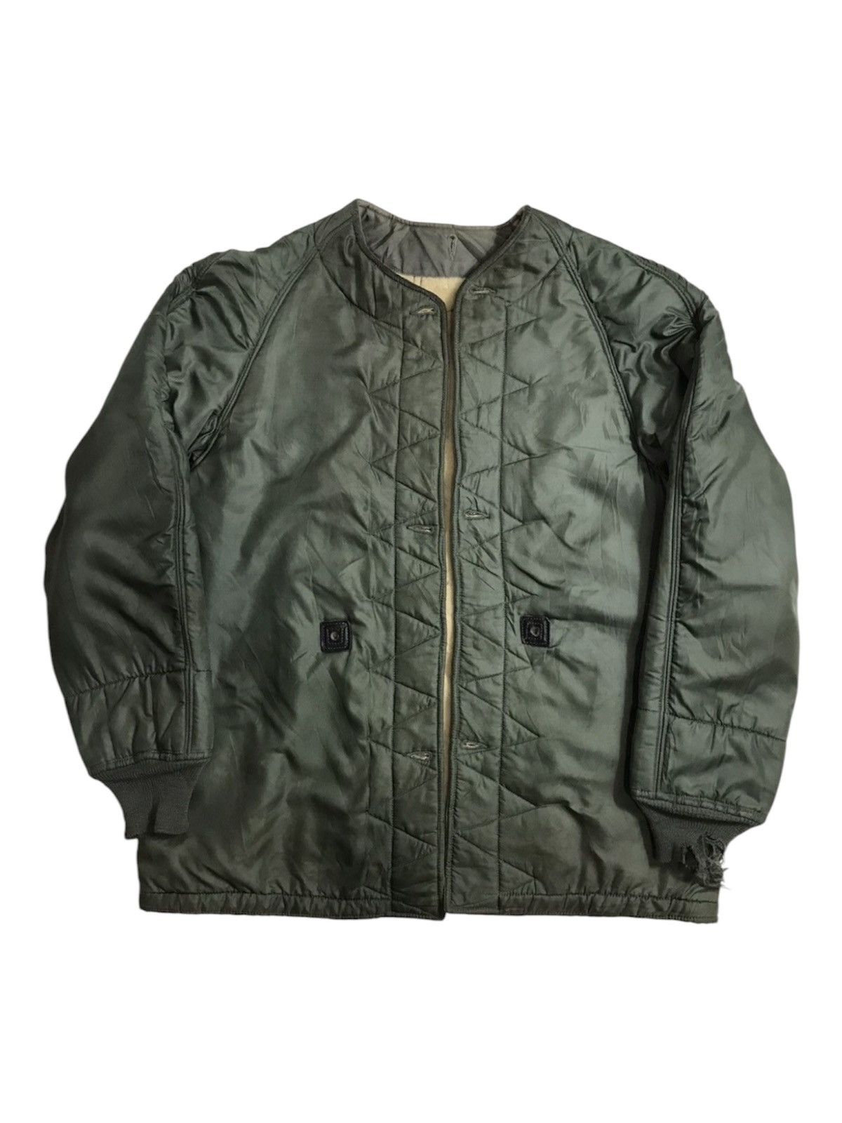 Vintage True Vintage USAF military Liner Jacket distressed Size US M / EU 48-50 / 2 - 1 Thumbnail