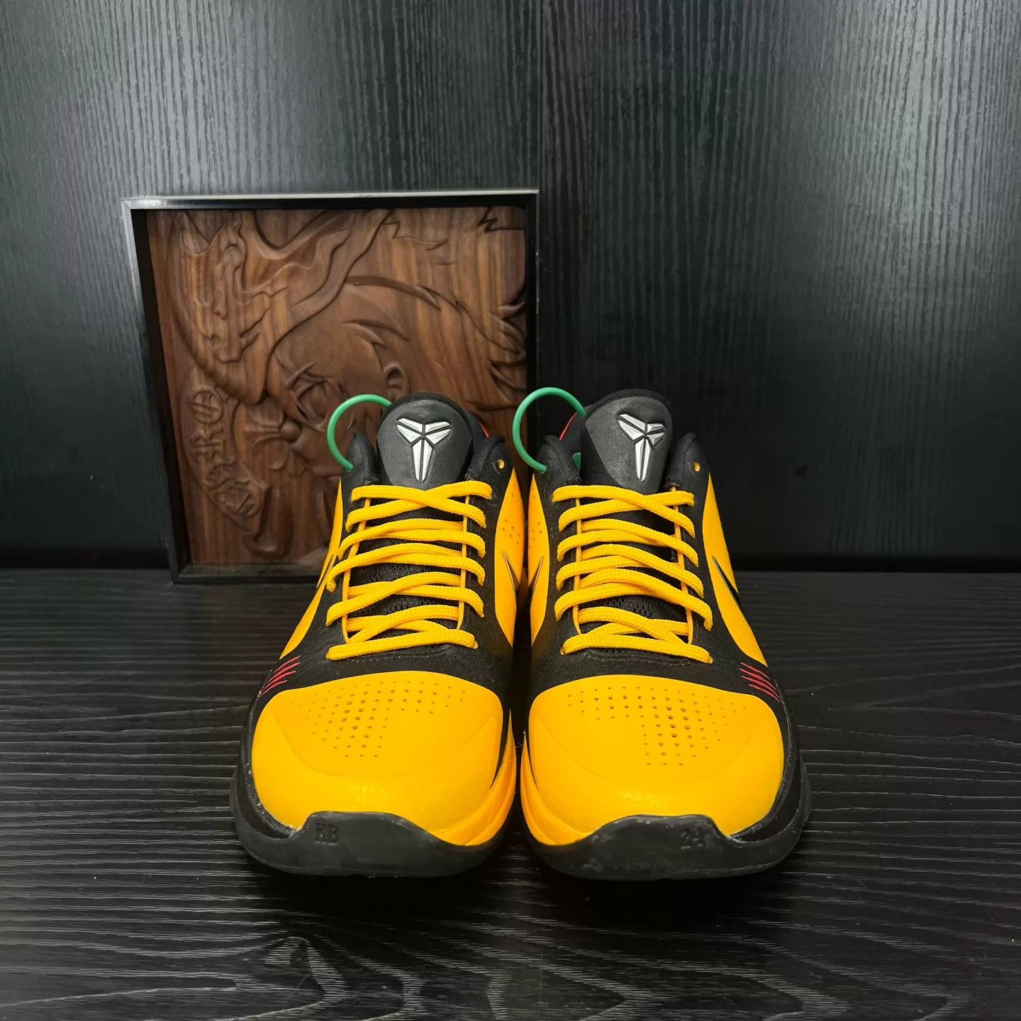 Nike Kobe 5 Bruce Lee Black/Yellow 42 Worn Once, 99 New Size US 8.5 / EU 41-42 - 3 Thumbnail