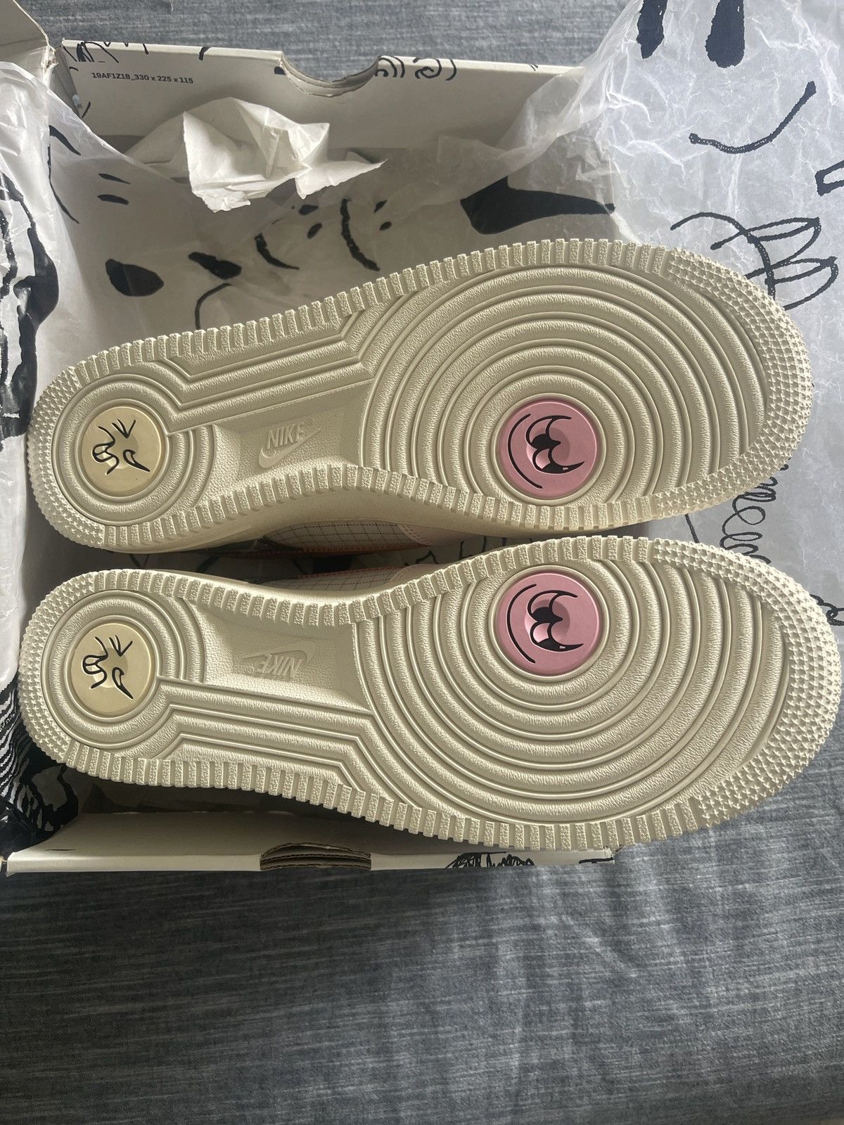 Nike AIR FORCE 1 Light soft pink pure platinum Size US 10 / EU 43 - 3 Thumbnail