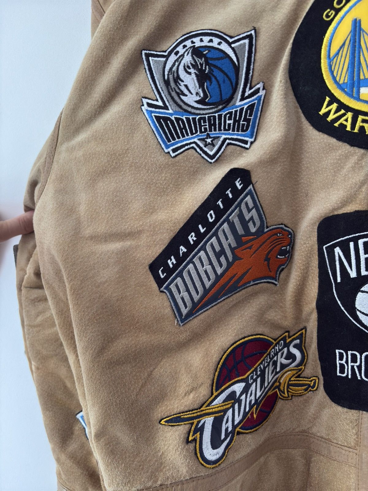 JH Design × Jeff Hamilton × NBA Rare Jeff Hamilton x Phat Farm NBA Leather Jacket – All Team Size US XXL / EU 58 / 5 - 7 Thumbnail