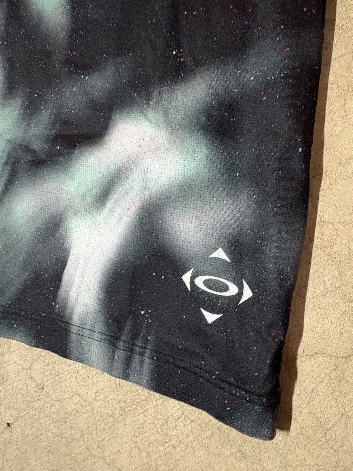 Oakley Oakley Y2K Galaxy Print Tee T-shirt Black Size Medium Size US M / EU 48-50 / 2 - 4 Thumbnail