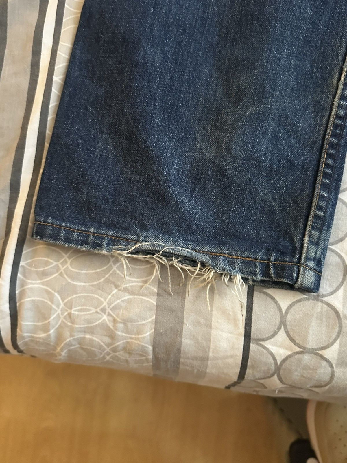 Levi's × Levi's Vintage Clothing × Vintage Vintage distressed Levi’s jeans W34 L32 Size US 34 / EU 50 - 15 Thumbnail