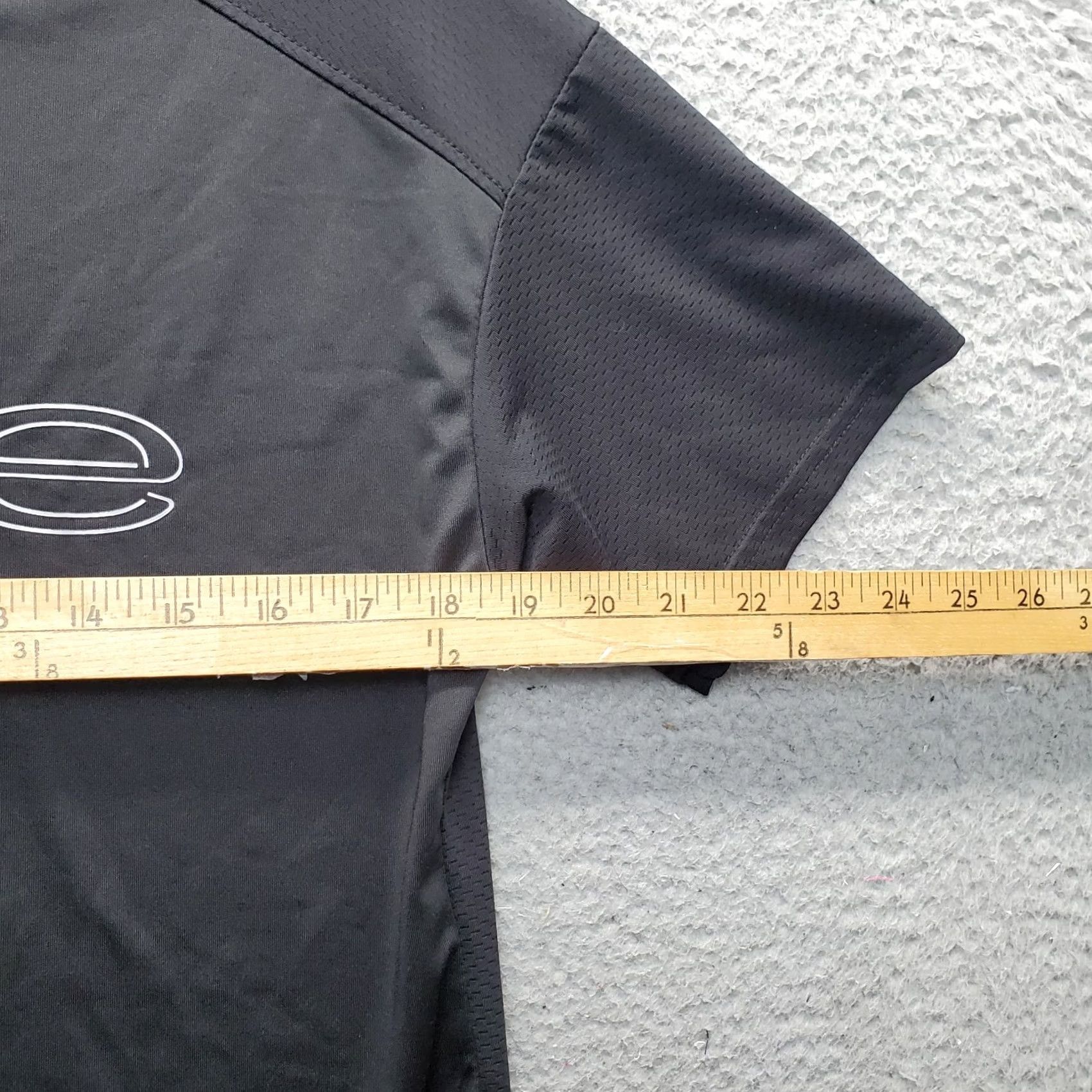 Bebe Nike Bebe Sport Shirt Womens S Black Round Hem Pullover Logo Interlocking Stretch Shirt Woman S Size S / US 4 / IT 40 - 5 Thumbnail
