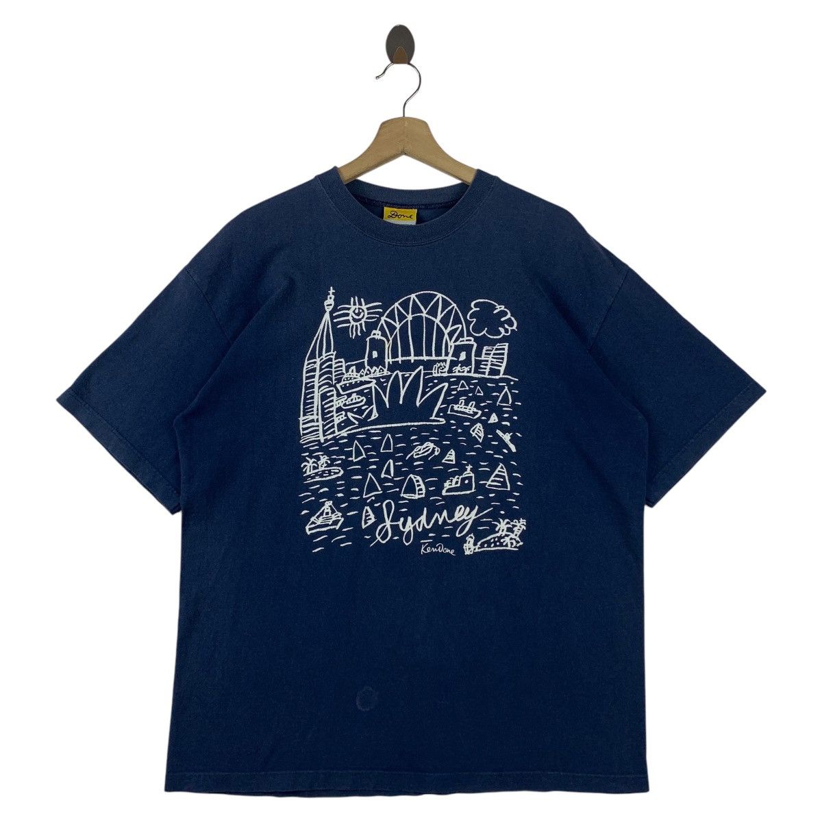 Vintage Vintage KEN DONE Australian down under art tee Size US L / EU 52-54 / 3 - 1 Thumbnail