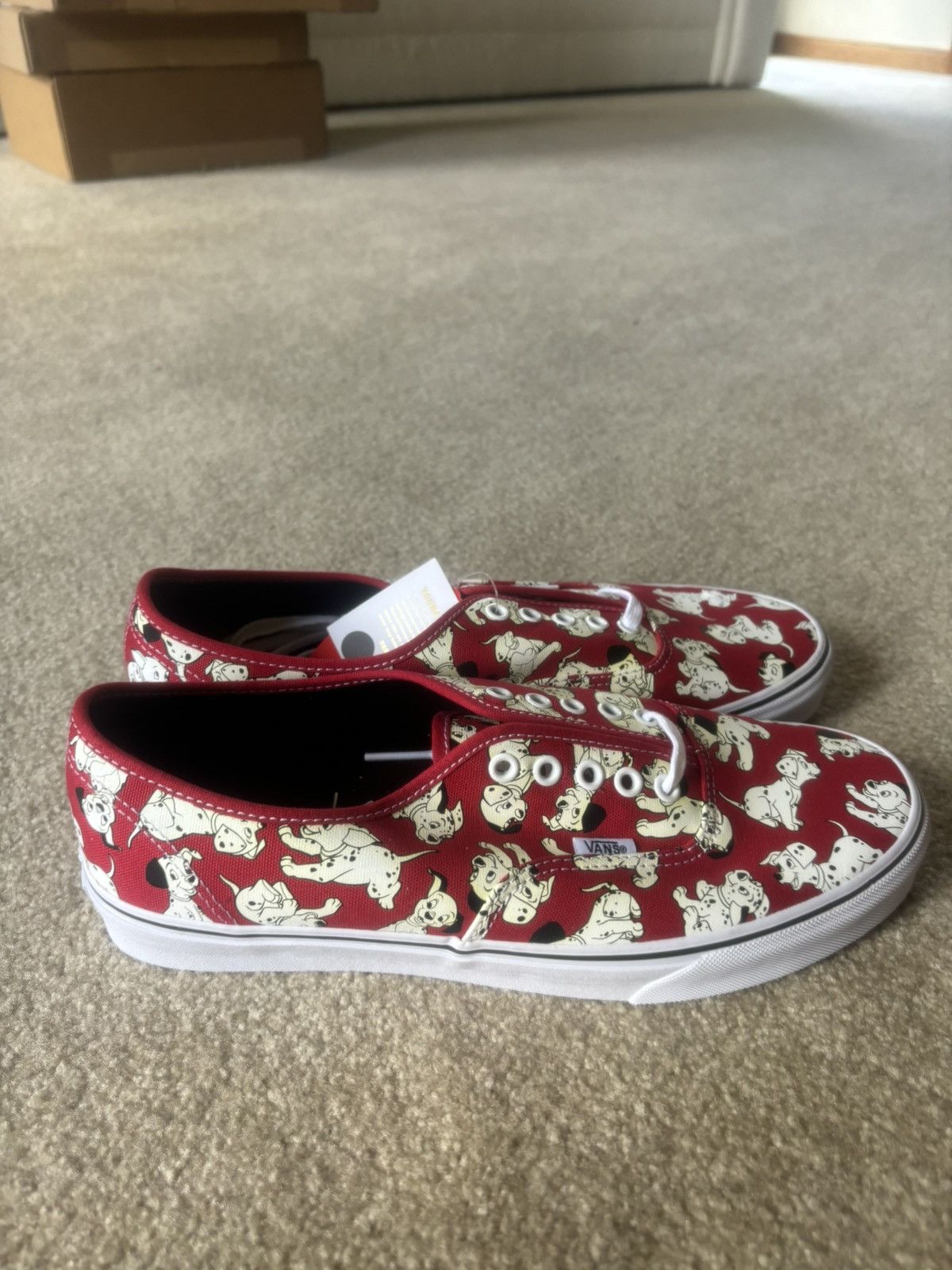 Disney × Vans Vans X Disney Authentic 101 Dalmatians Size US 11 / EU 44 - 5 Thumbnail