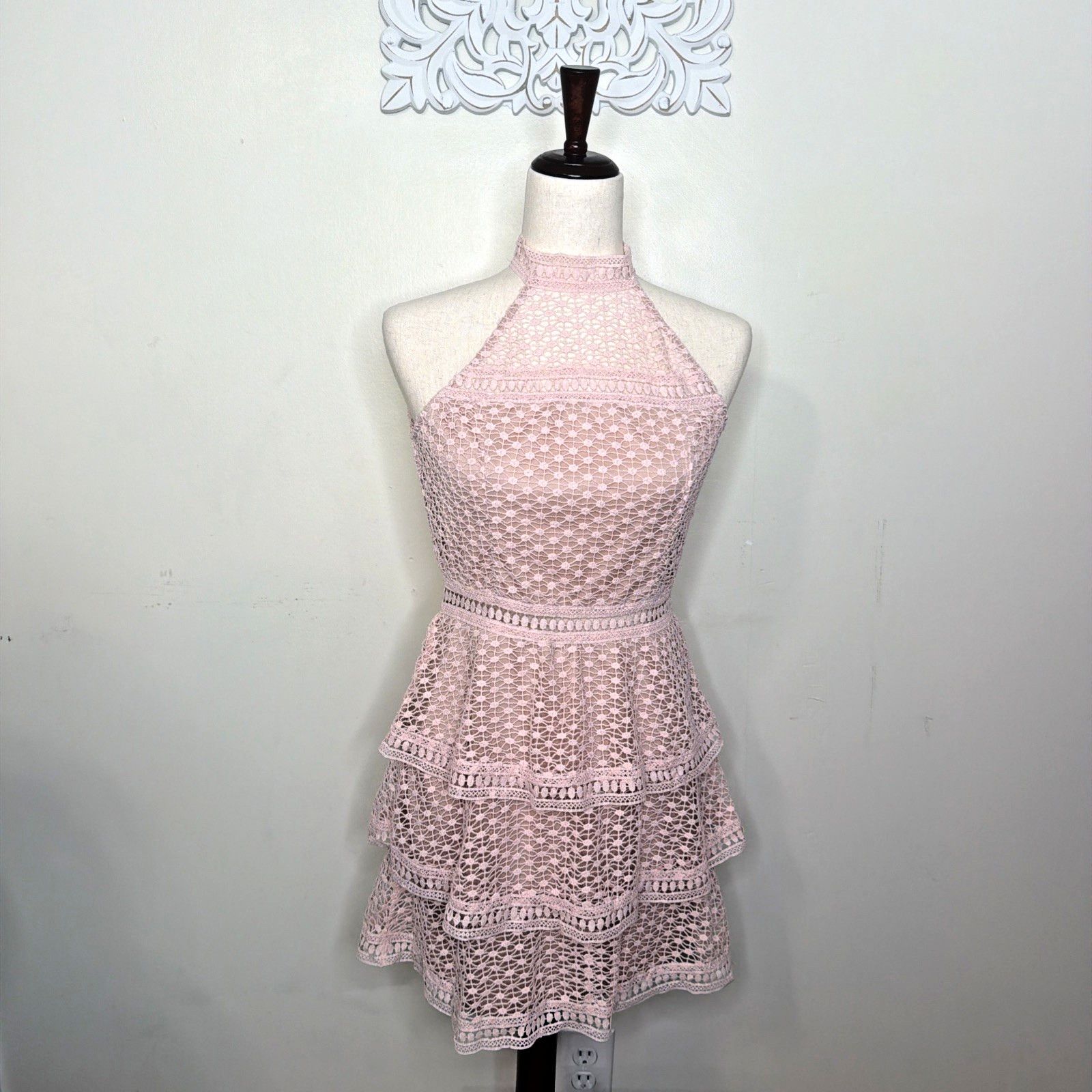 Other AX PARIS size 10 Fits size 8 Model High Neck LaceDress PINK Size L / US 10 / IT 46 - 1 Thumbnail