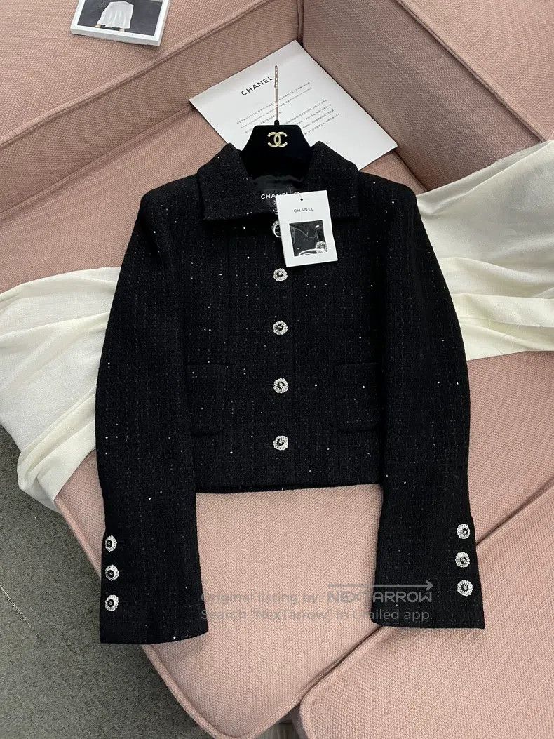 Chanel Chanel 25K black sequin lapel jacket Size XS / US 0-2 / IT 36-38 - 1 Thumbnail