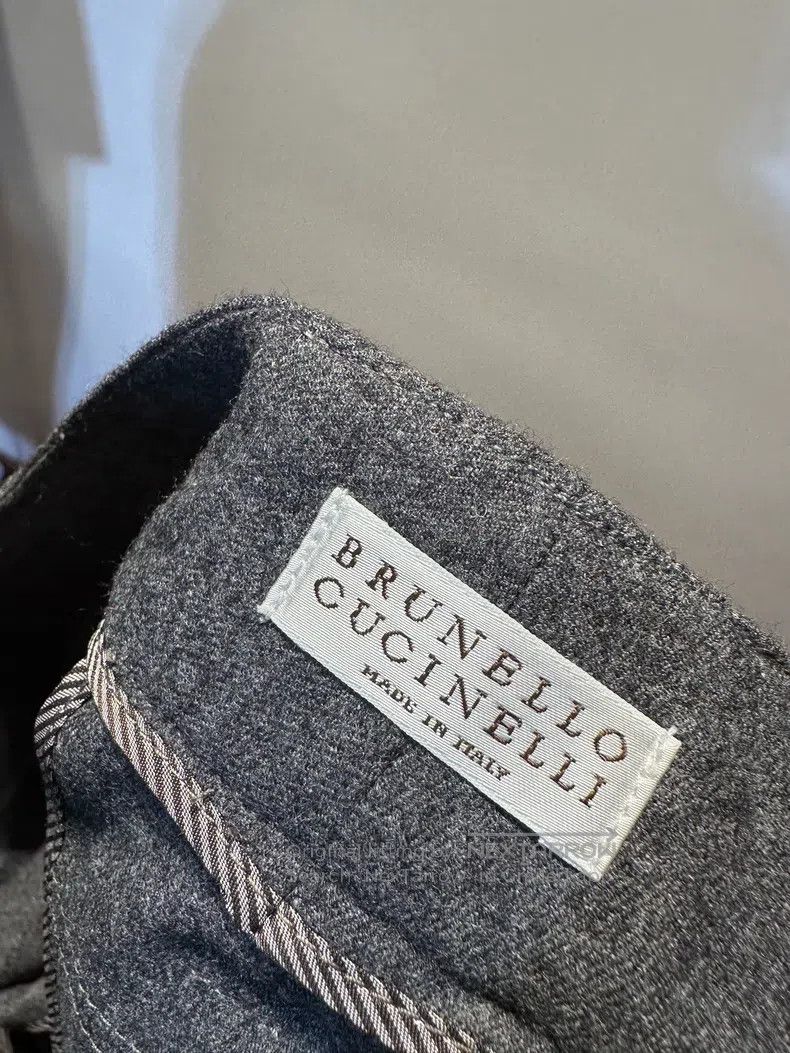 Brunello Cucinelli Brunello Cucinelli Trousers Size 27" / US 4 / IT 40 - 2 Thumbnail