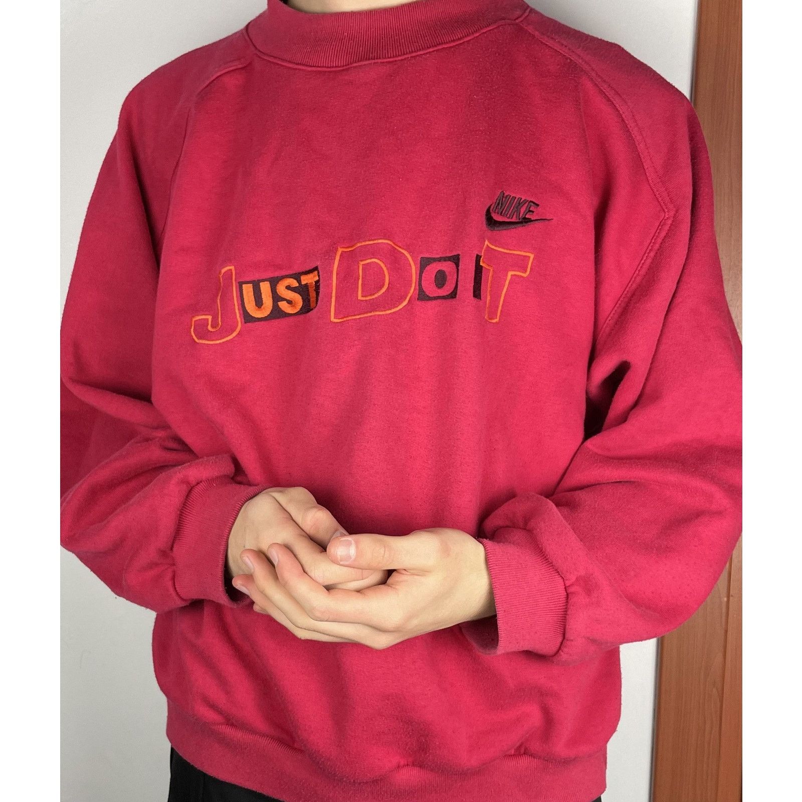 Nike × Vintage Vintage Nike Men's Red Swoosh Just Do It Sweatshirt Large Size US L / EU 52-54 / 3 - 2 Thumbnail
