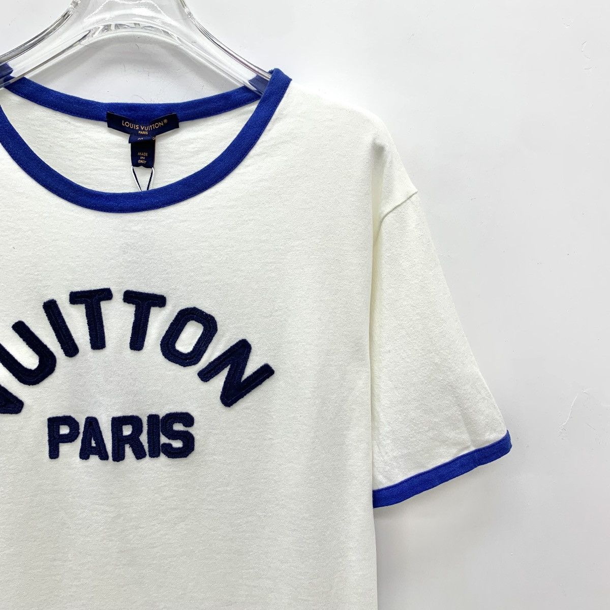 Louis Vuitton Louis Vuitton Logo Letter Flocked Short Sleeve T-shirt K26WX Size M / US 6-8 / IT 42-44 - 3 Thumbnail