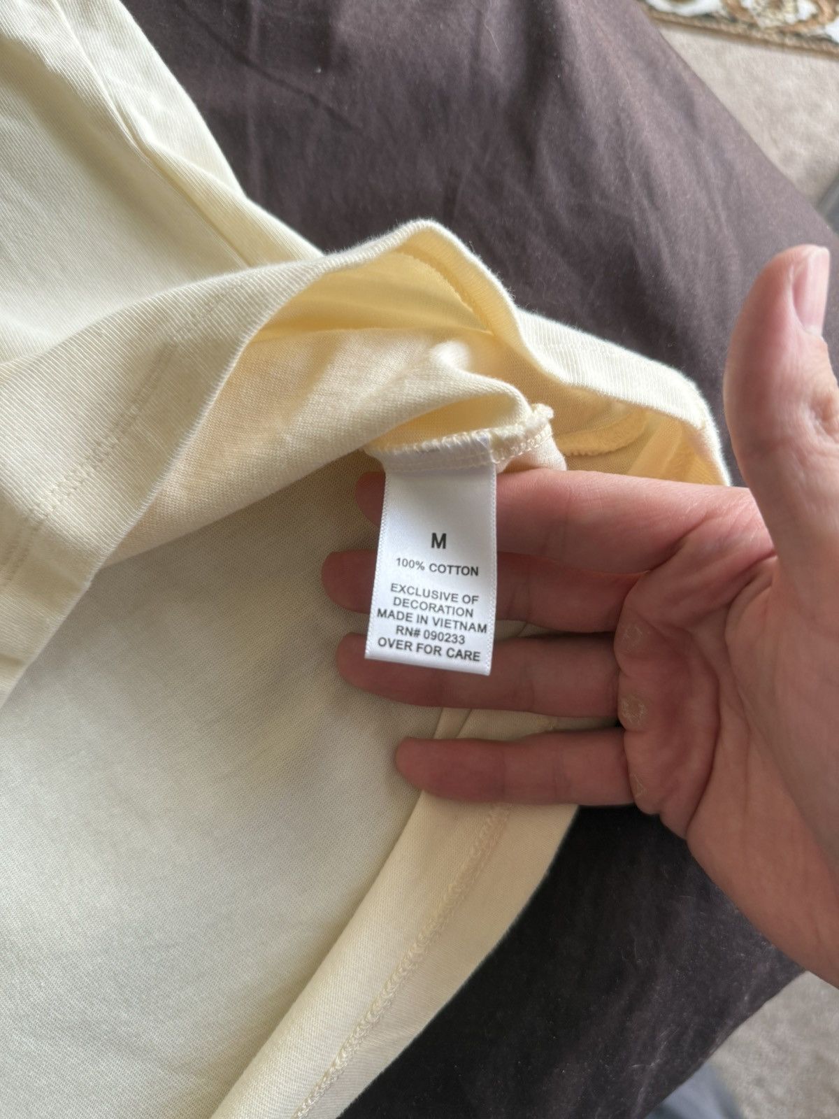 Essentials Essentials FOG Cream Box Logo T-shirt Size US M / EU 48-50 / 2 - 4 Thumbnail