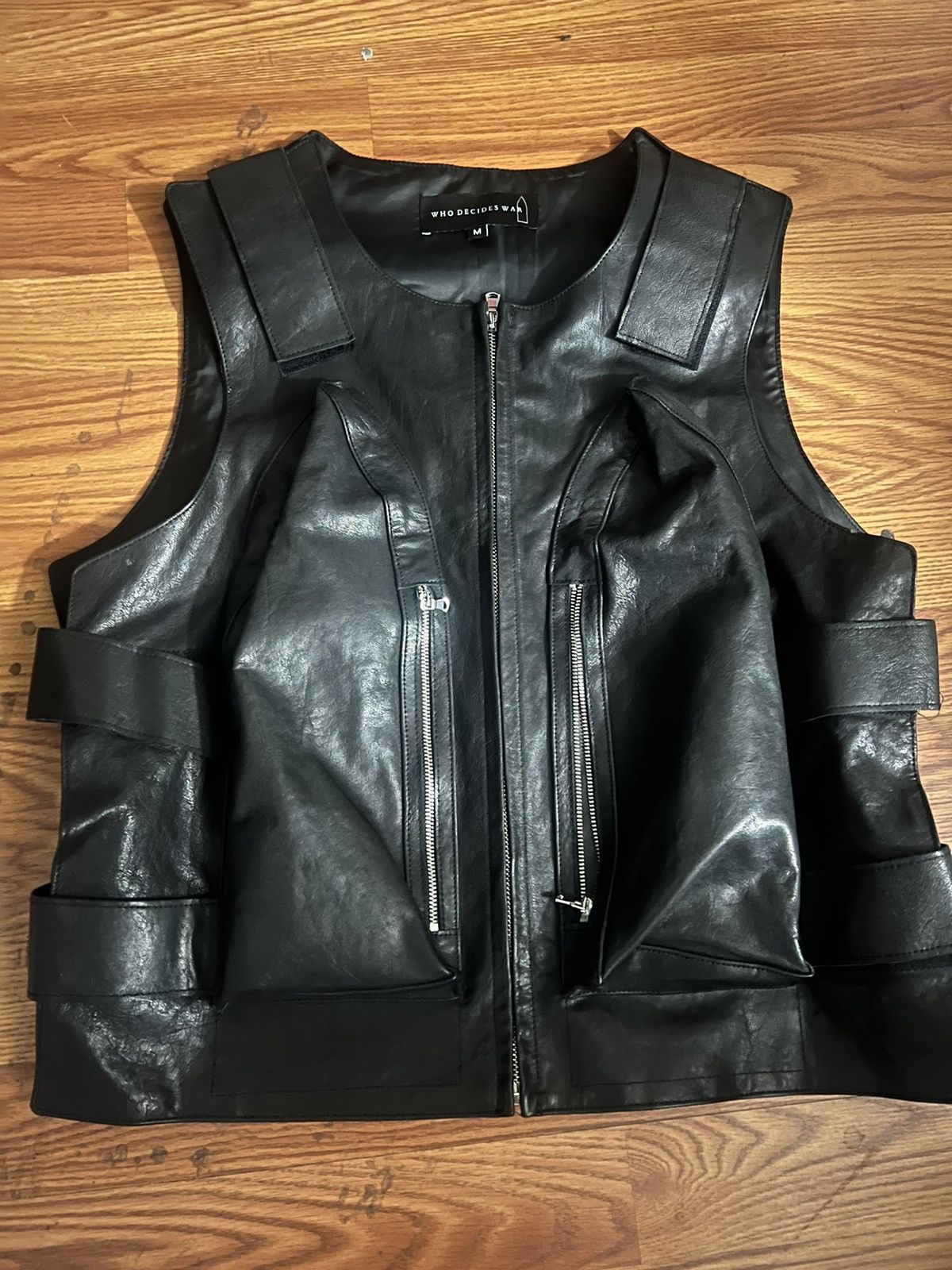 Who Decides War Who decides war leather vest Size US M / EU 48-50 / 2 - 2 Thumbnail