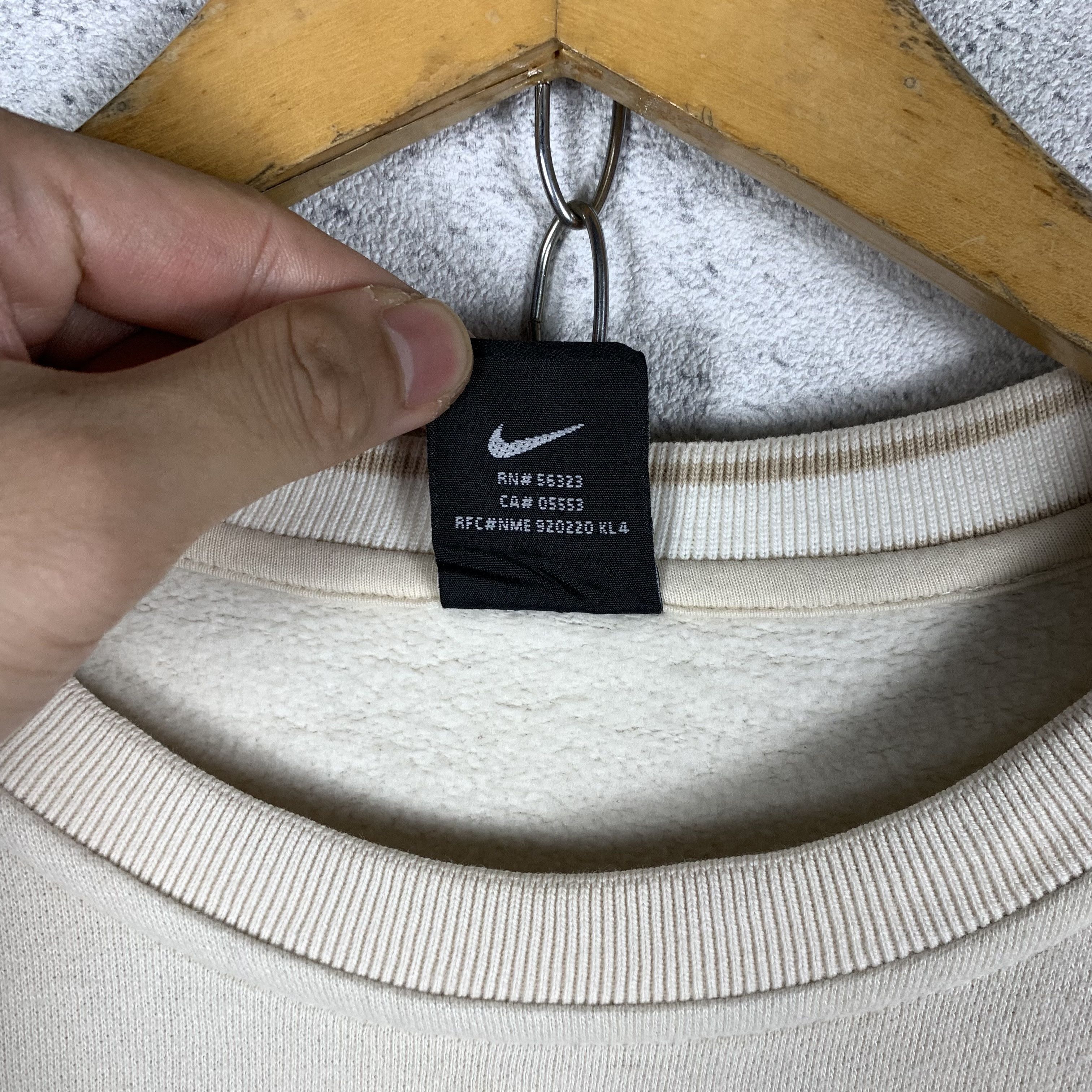 Nike Nike Golf Beige Sweatshirt Crewneck Size US XL / EU 56 / 4 - 5 Thumbnail
