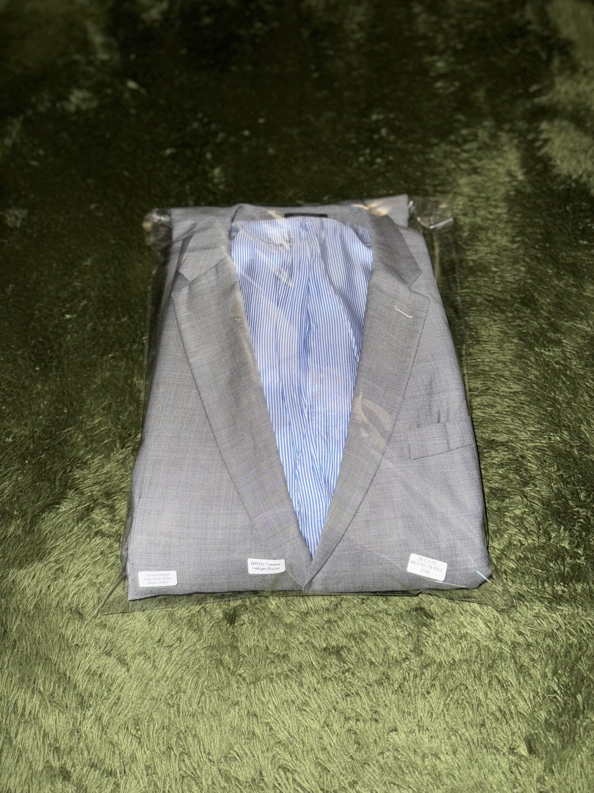 Tommy Hilfiger [44L] Tommy Hilfiger USA Classic Fit Two-Button Blazer Size US L / EU 52-54 / 3 - 12 Thumbnail