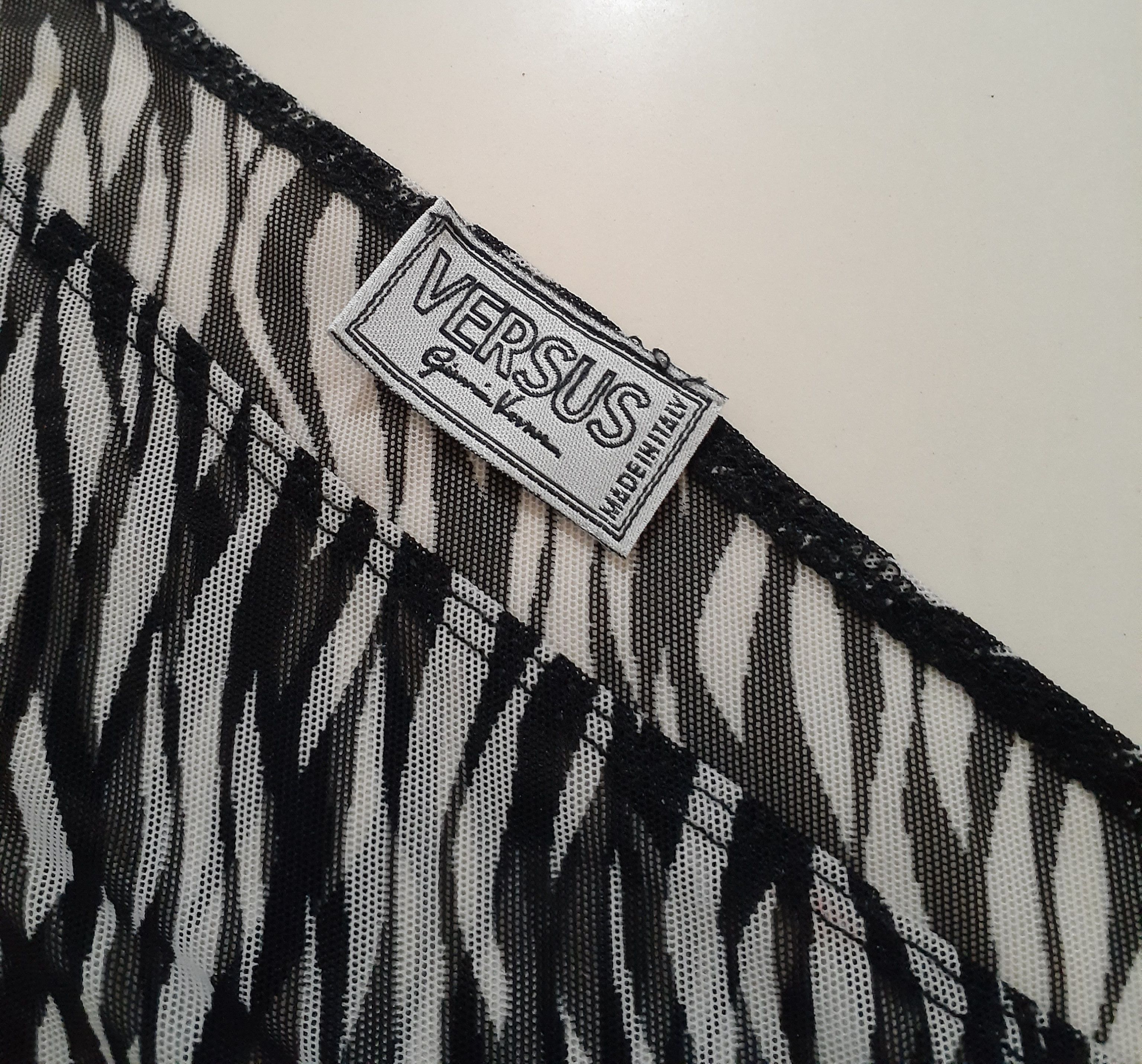 Versace × Versus Vintage Versus Gianni Versace See Through Beach Dress Size S / US 4 / IT 40 - 5 Thumbnail