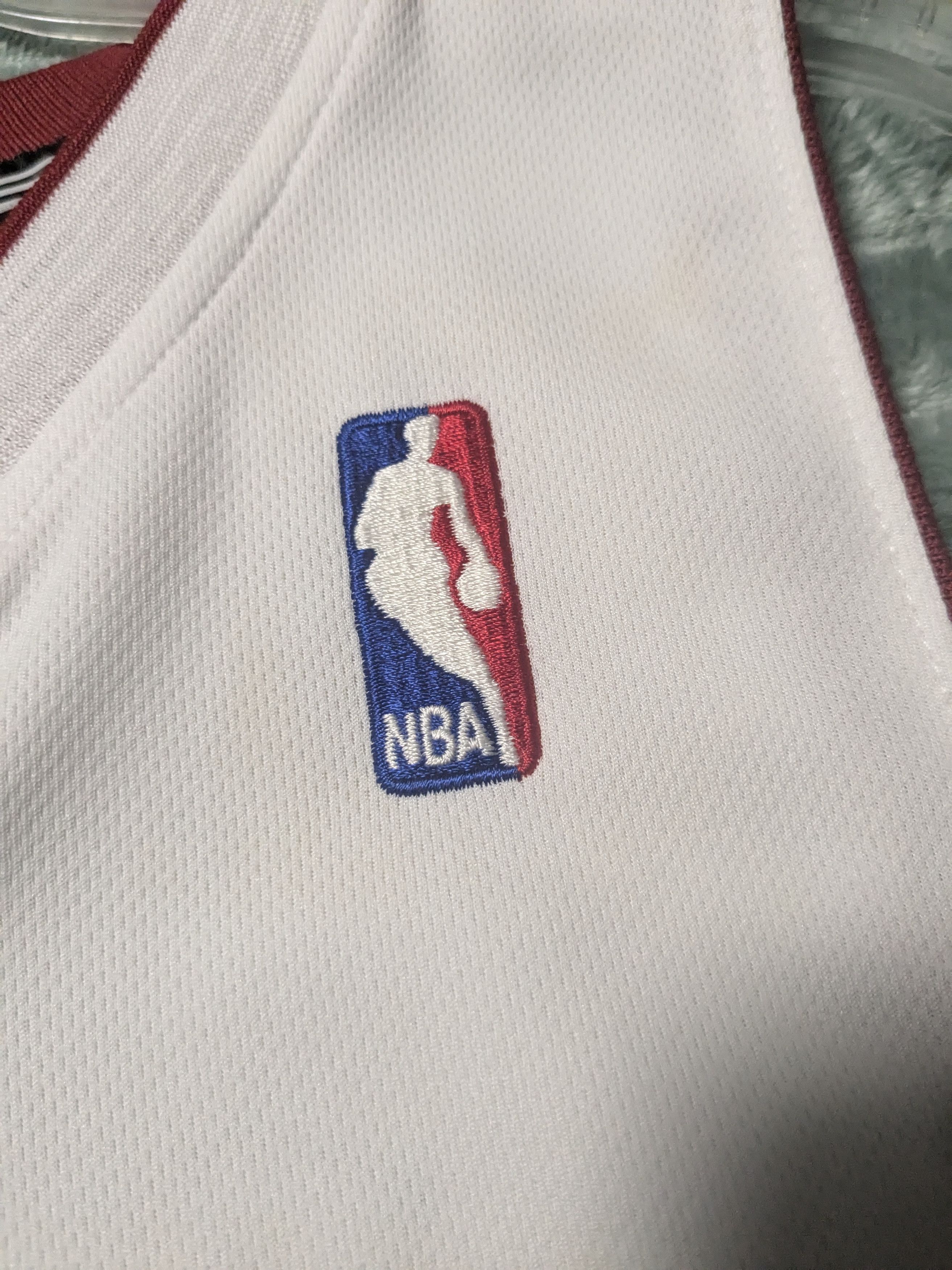 Adidas Miami heat. Chris Bosh Jersey Size US L / EU 52-54 / 3 - 5 Thumbnail