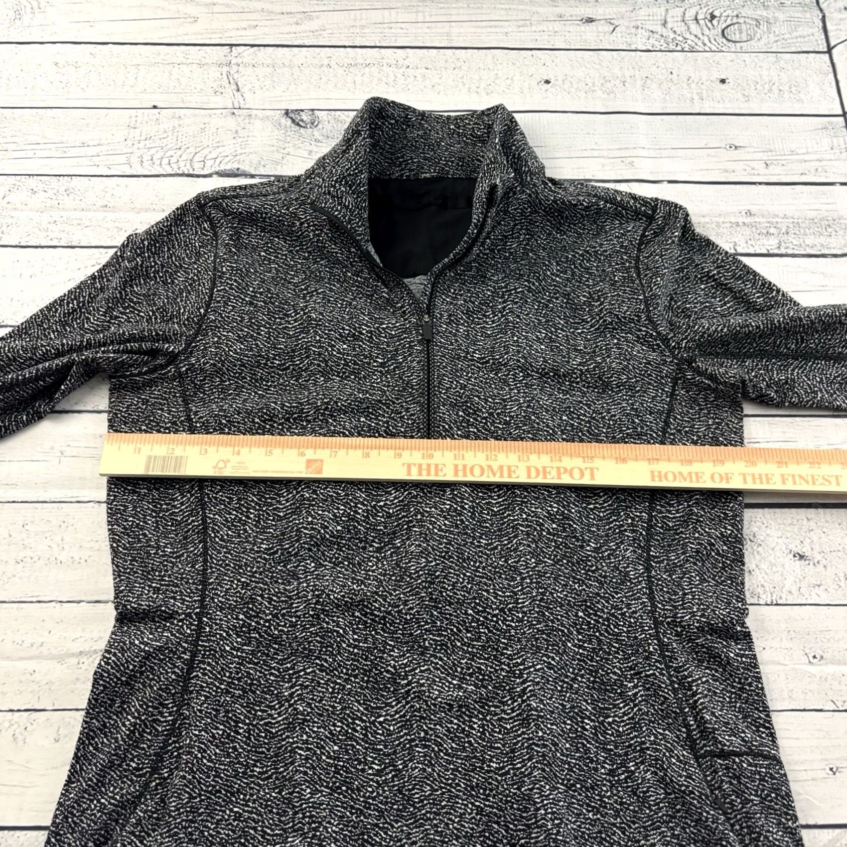 Lululemon Lululemon It's Rulu Classic-Fit Half Zip Pullover Athletic Jacket Women's 8 Gray 90s? No - limit to original words only. Size M / US 6-8 / IT 42-44 - 3 Thumbnail