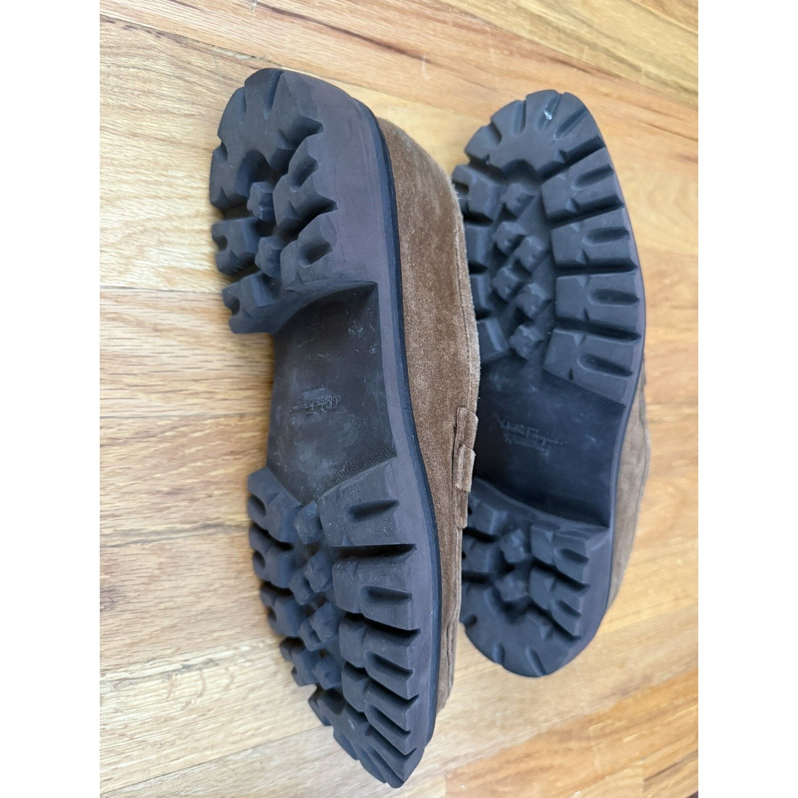 Salvatore Ferragamo Salvatore Ferragamo Gancini Brown Suede Moccasins Lug Sole Size US 9.5 / EU 42-43 - 5 Thumbnail