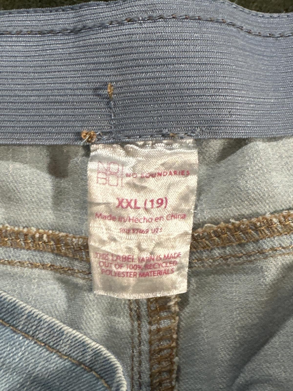 Other No Boundaries Size 19 Women's Maternity Wash Jeans Size 42" / US 20 - 4 Thumbnail