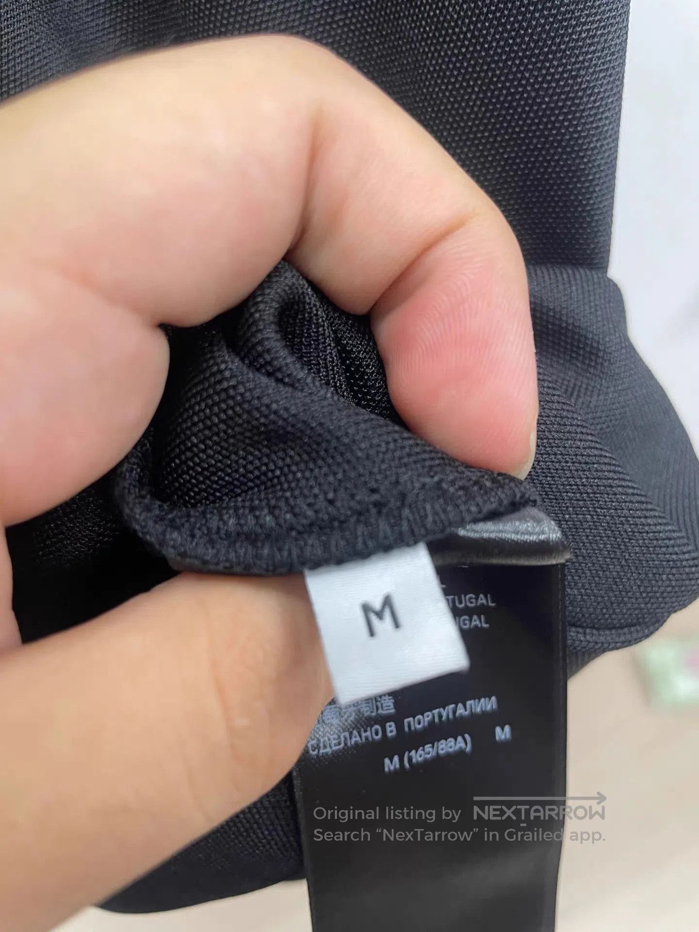 Balenciaga Black V. Size US M / EU 48-50 / 2 - 4 Thumbnail