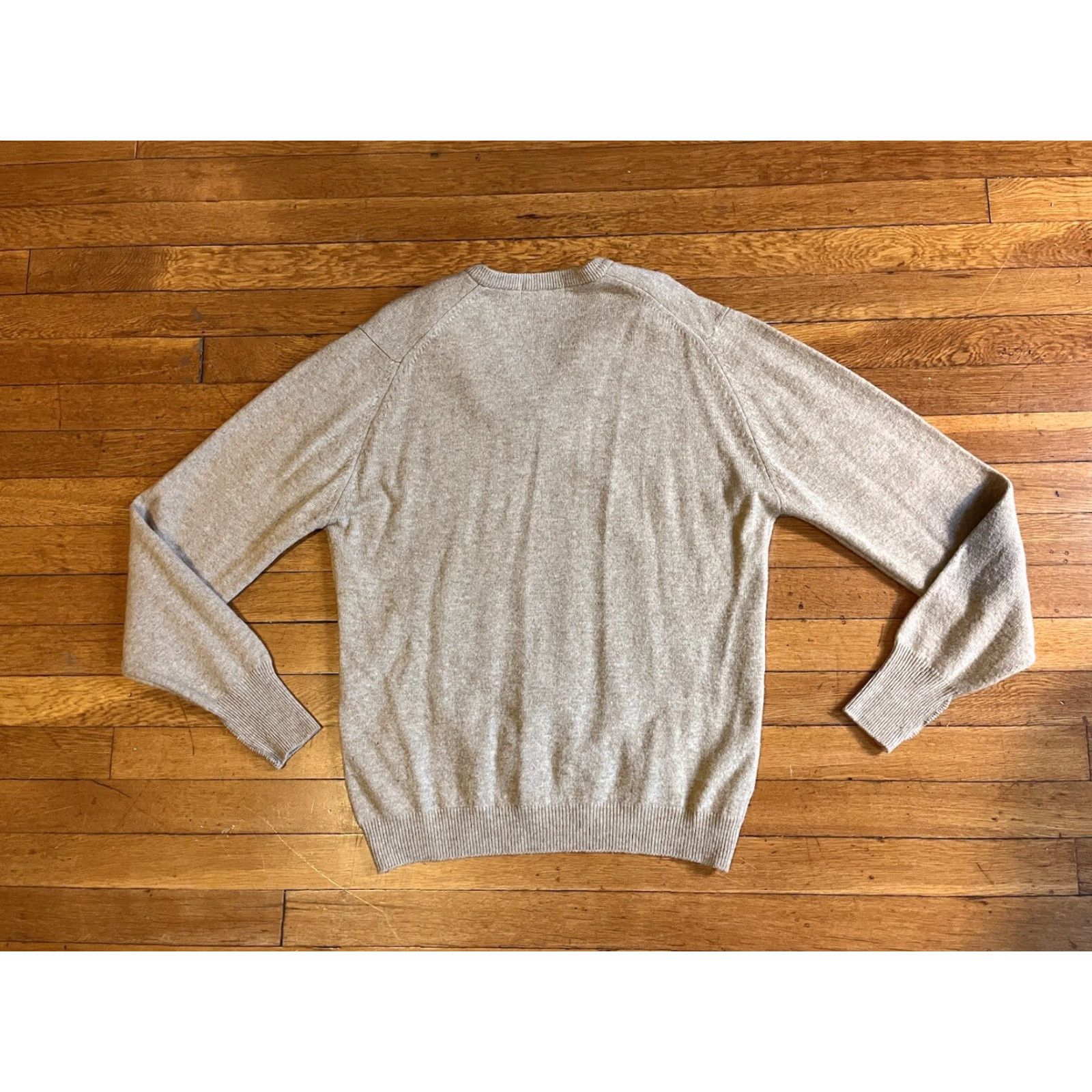 Vintage VINTAGE St Michael Sweater Mens 40 L Beige Wool V-Neck Pullover Knit Casual Long Sleeve Heavyweight Winter Size US L / EU 52-54 / 3 - 5 Thumbnail