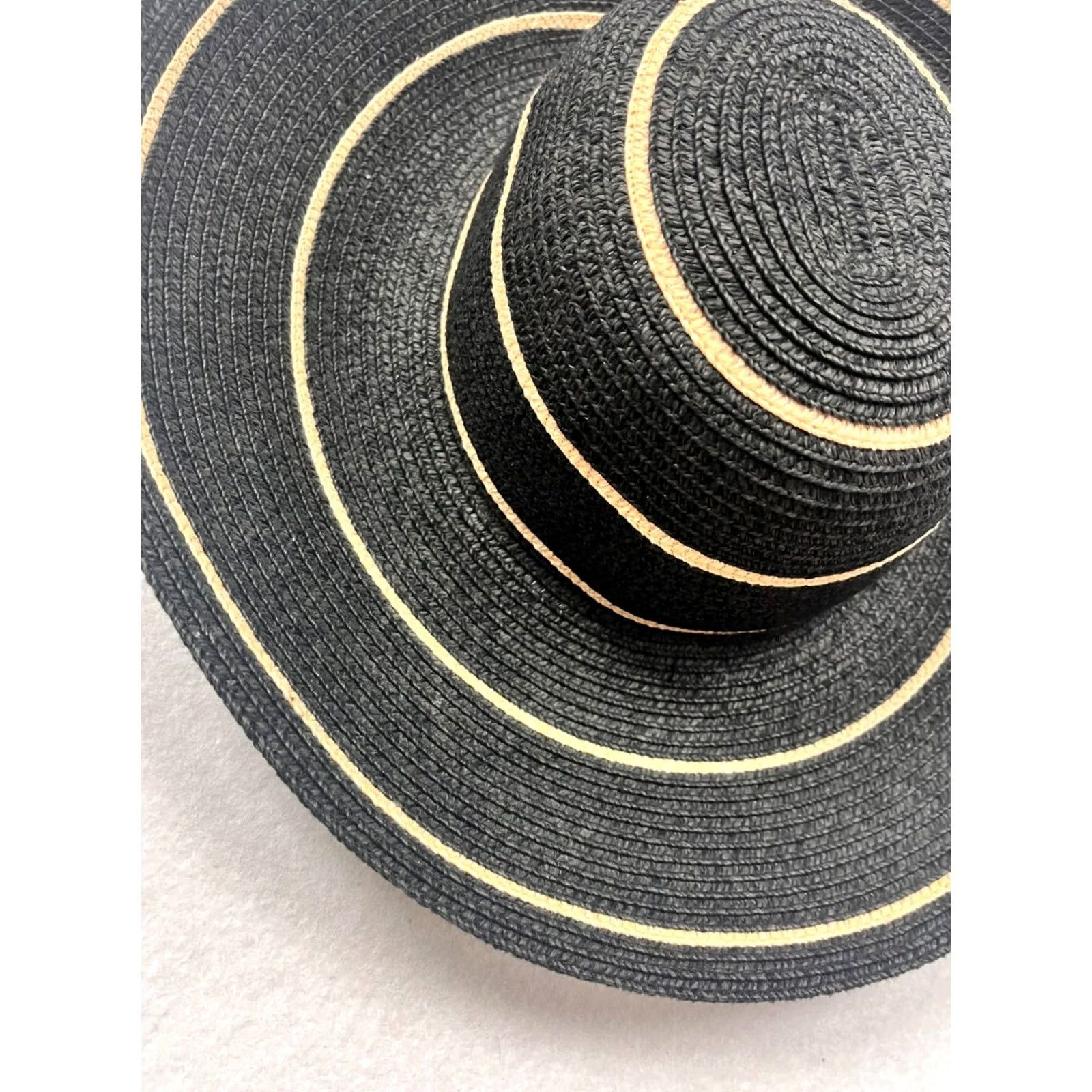 Vintage Savannah Women Sun Hat OSFM Black Straw Hat Women’s Savannah Straw SunHat OSFM Black (Pre-Owned Like New) Size ONE SIZE - 4 Thumbnail