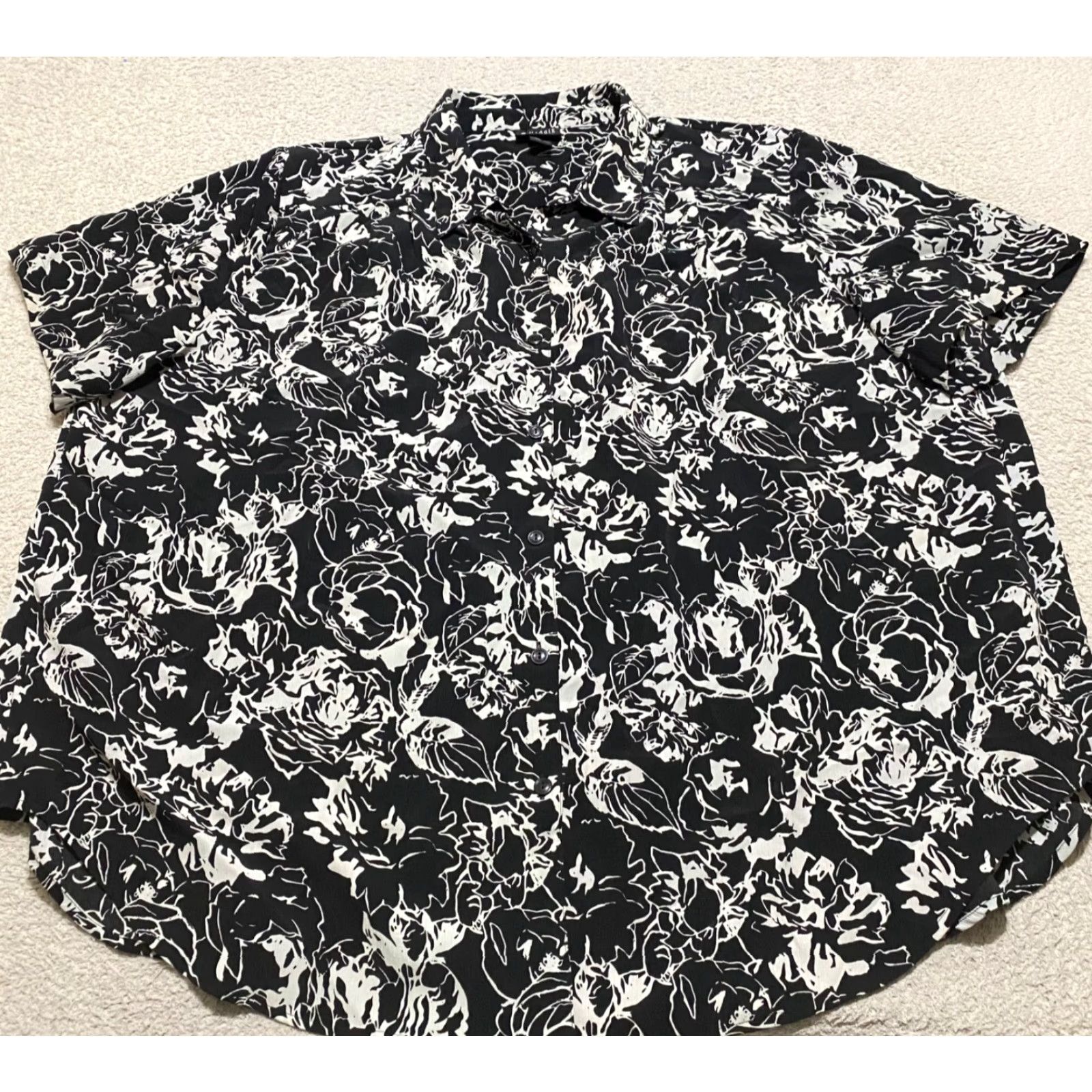 Vintage Maggie Barnes Womens Blouse Shirt Plus 32W Black Floral Short Sleeve Button Size XXS / US 00 / IT 34 - 2 Thumbnail