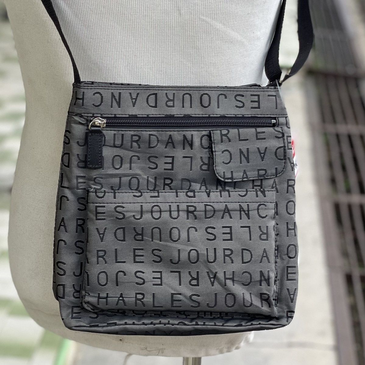 Charles Jourdan × Designer CHARLES JOURDAN FULL PRINT SLING BAG Size ONE SIZE - 2 Thumbnail