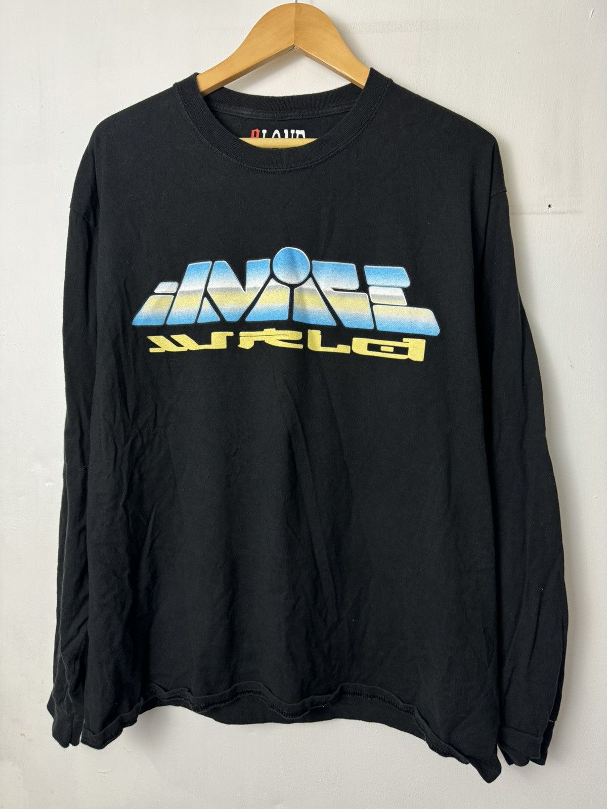 image of Vlone X Juice Wrld Globe 999 Longsleeve XL in Black, Men's