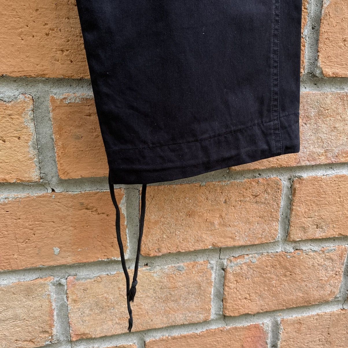 Yohji Yamamoto Yohji Yamamoto Black Cargo Pants Size US 38 / EU 54 - 16 Thumbnail