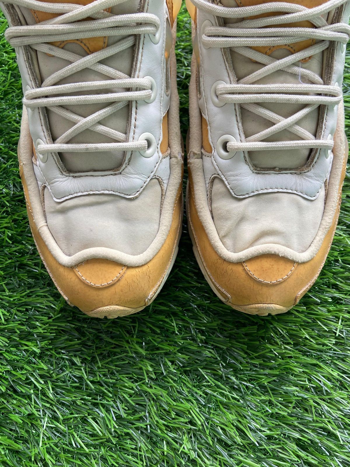 Adidas × Raf Simons Adidas Raf Simons Ozweego Bunny Cream 2017 Size US 8.5 / EU 41-42 - 11 Thumbnail