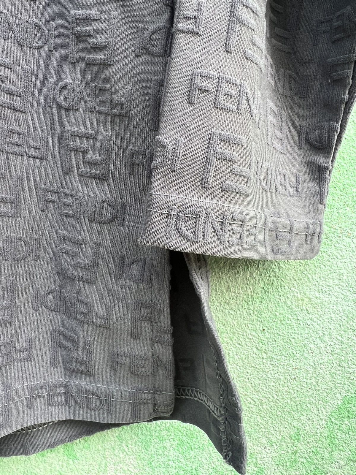 Fendi VINTAGE FENDI JEANS Roma Italy Embossed Monogram MockNeckTop Size M / US 6-8 / IT 42-44 - 17 Thumbnail