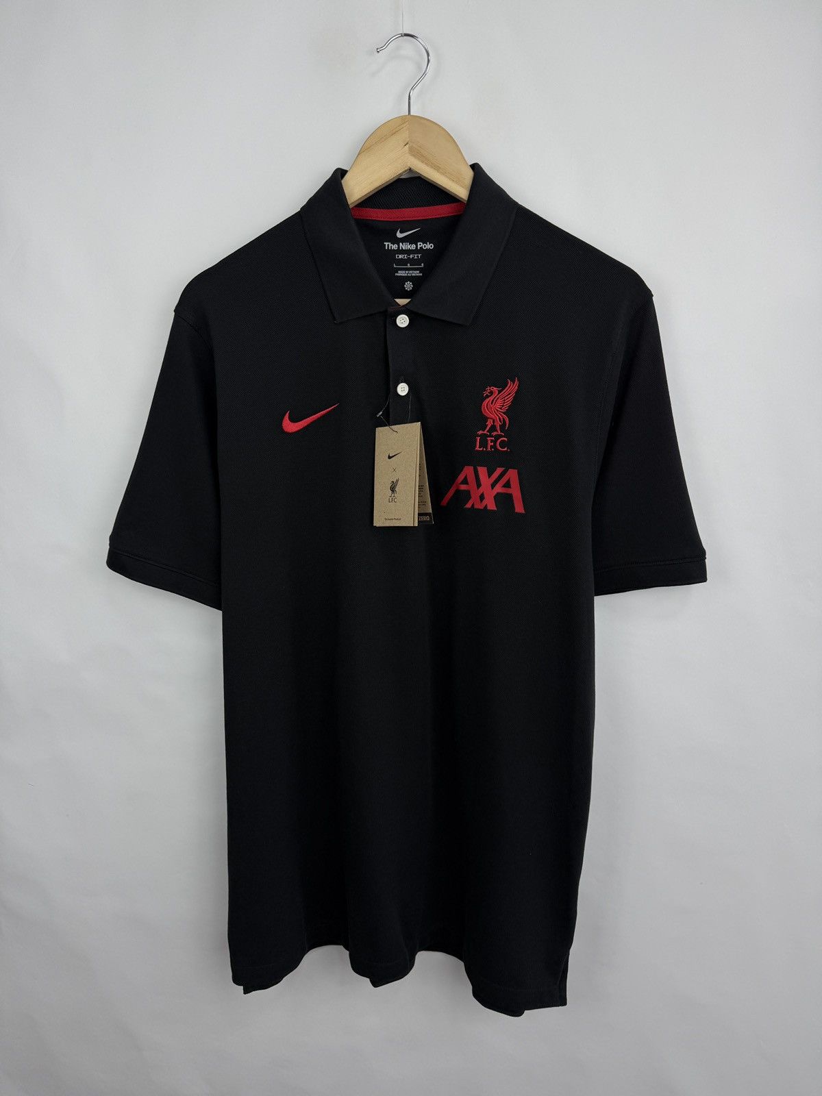 Nike ❗️NEW 🏴󠁧󠁢󠁥󠁮󠁧󠁿 24/25 Nike Liverpool LFC AXA Polo T-Shirt Dri-FIT Size US L / EU 52-54 / 3 - 7 Thumbnail