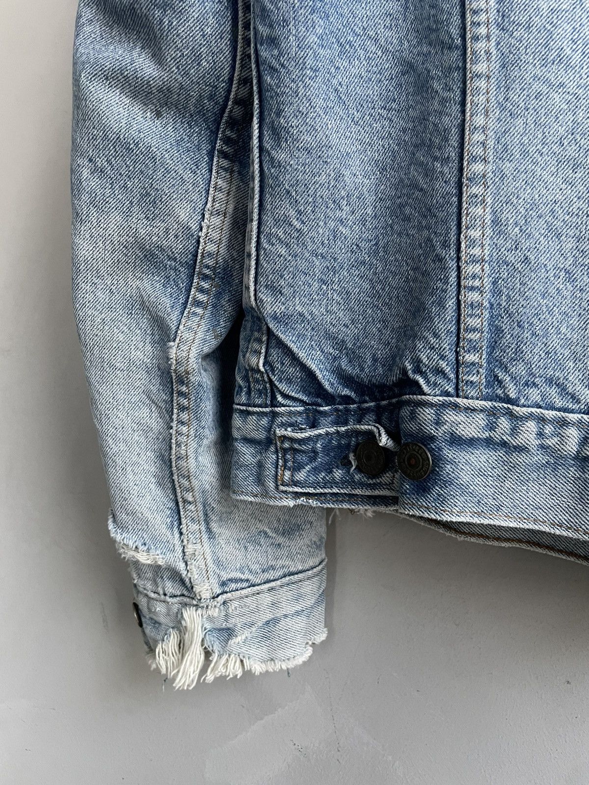 Levi's Distressed faded 90s rare Levis trucker jacket Type 1 80s Size US M / EU 48-50 / 2 - 12 Thumbnail