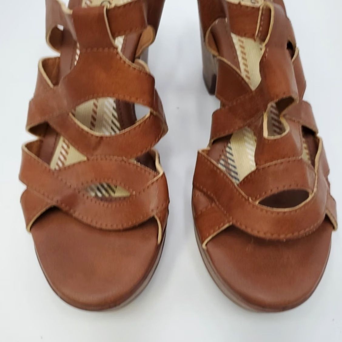 Born B.O.C. Marybeth Comfort Dress Shoe Tan Brown Sandal Women's 8M Strap Buckle Round Toe Block Heel Casual Clog Walking Modern Vintage NO Size M / US 6-8 / IT 42-44 - 3 Thumbnail