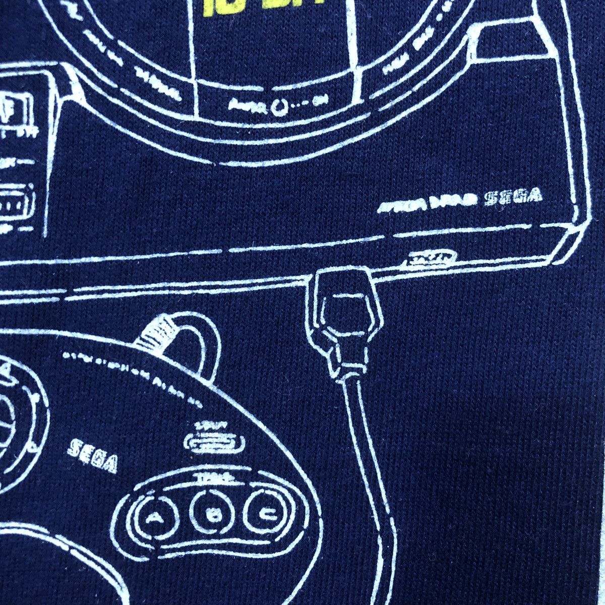 Vintage Vintahe Sega Mega Drive Sweatshirt Size US L / EU 52-54 / 3 - 3 Thumbnail