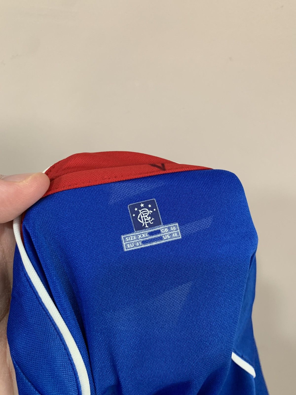 Umbro GLASGOW RANGERS 2005-2006 HOME FOOTBALL UMBRO SHIRT JERSEY Size US XXL / EU 58 / 5 - 9 Thumbnail