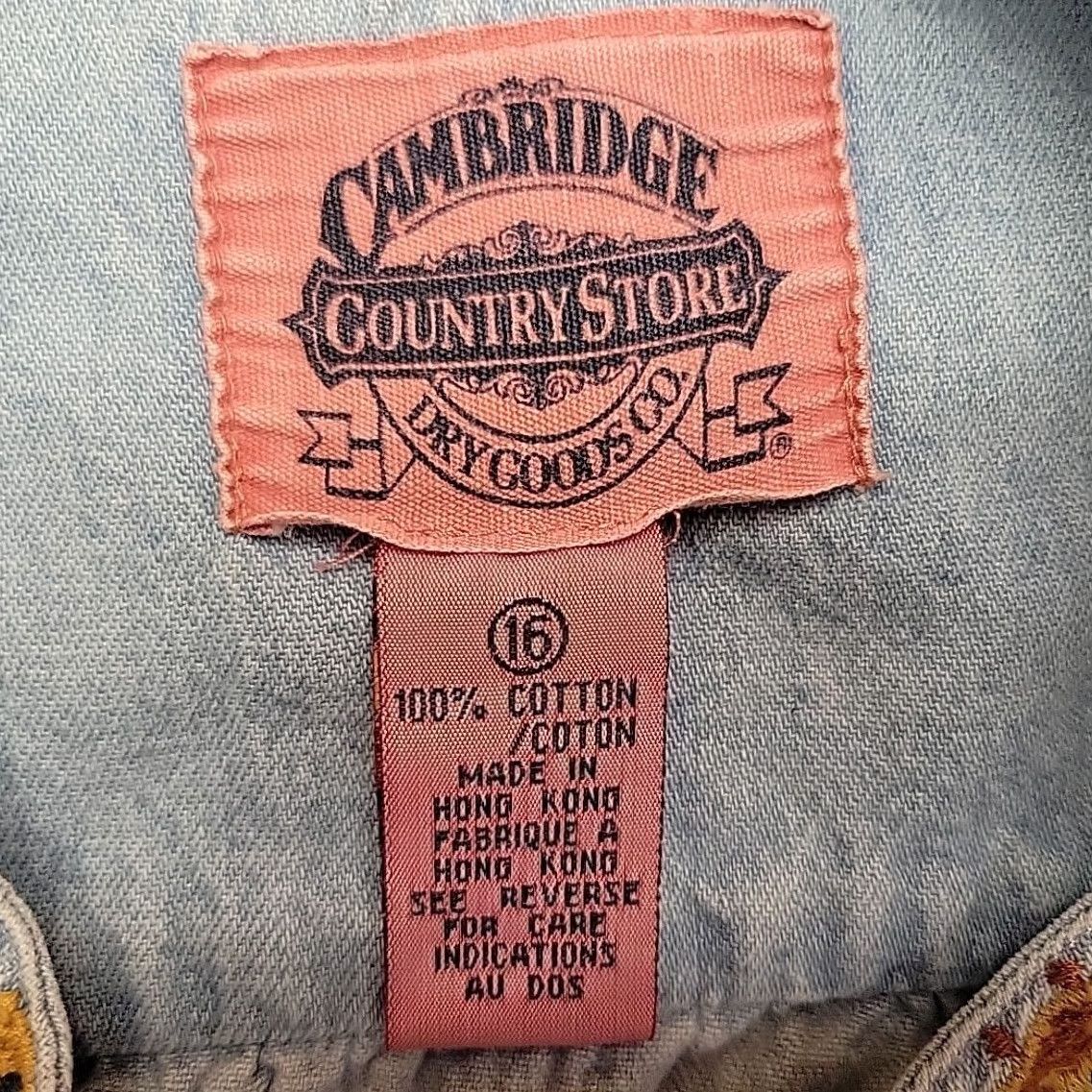 Denime VINTAGE Cambridge Shirt Womens 16 Blue Denim Embroidered Western Boho USA Shirt Ladies 16 Blue Denim Embroidered Western Boho USA Womens Size XXL / US 16-18 / IT 52-54 - 5 Thumbnail