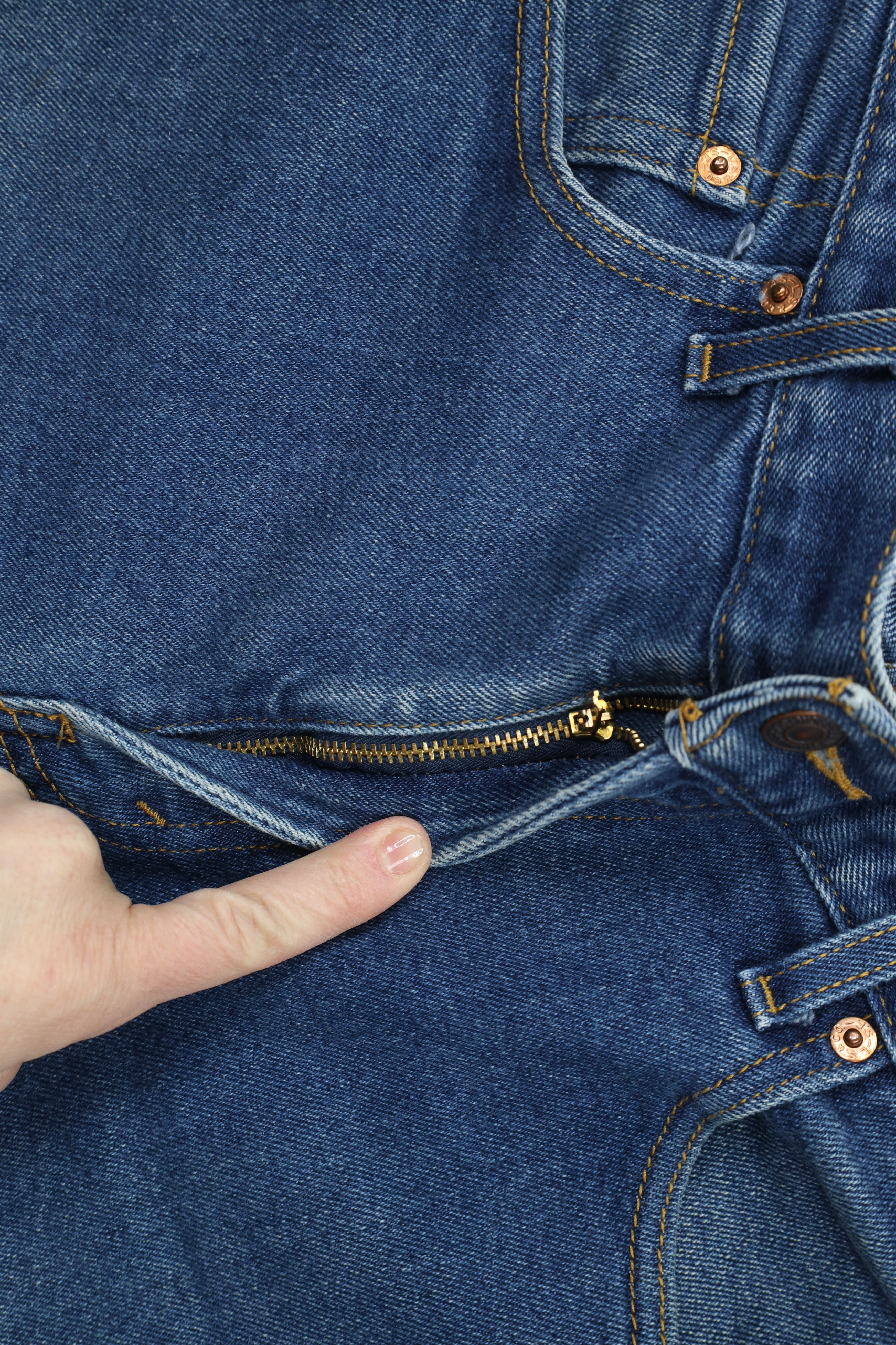 Levi's × Vintage Vintage Y2K 2002 Levis 517 Flared Bootcut Denim Jeans Size US 34 / EU 50 - 7 Thumbnail