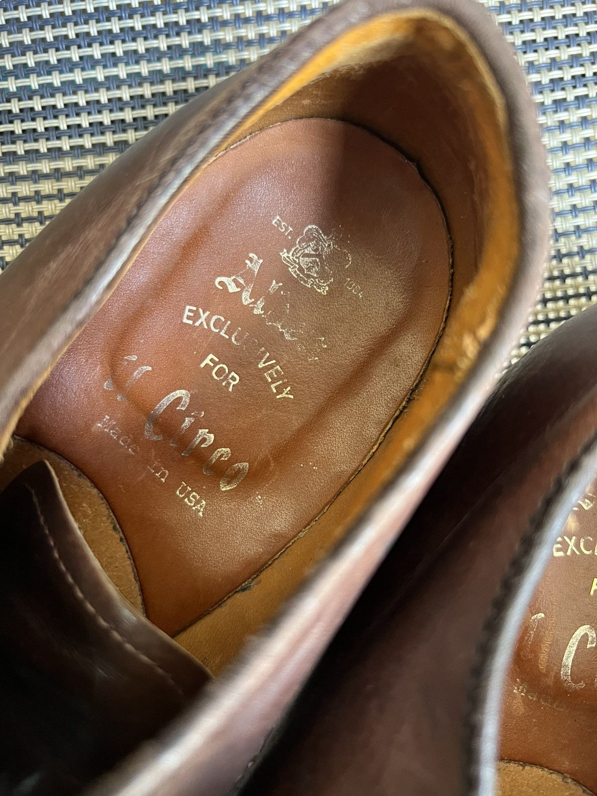 Alden Alden V-Tip Bluchers (model 54911) Size US 8 / EU 41 - 10 Thumbnail