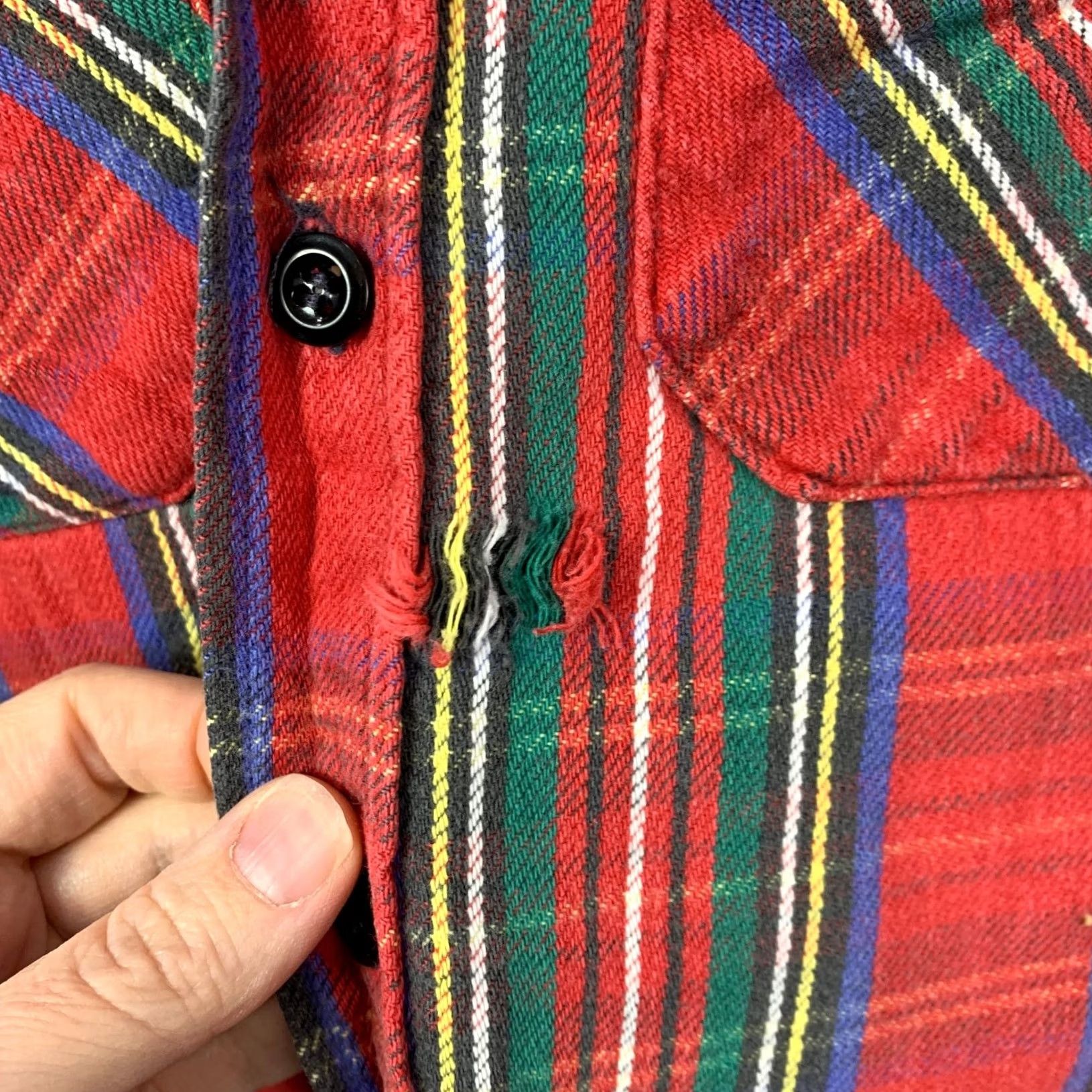 Vintage VINTAGE Dee Cee Casual Button-Down Shirt Men’s Red Plaid Long Sleeve L Shirt Size US L / EU 52-54 / 3 - 4 Thumbnail