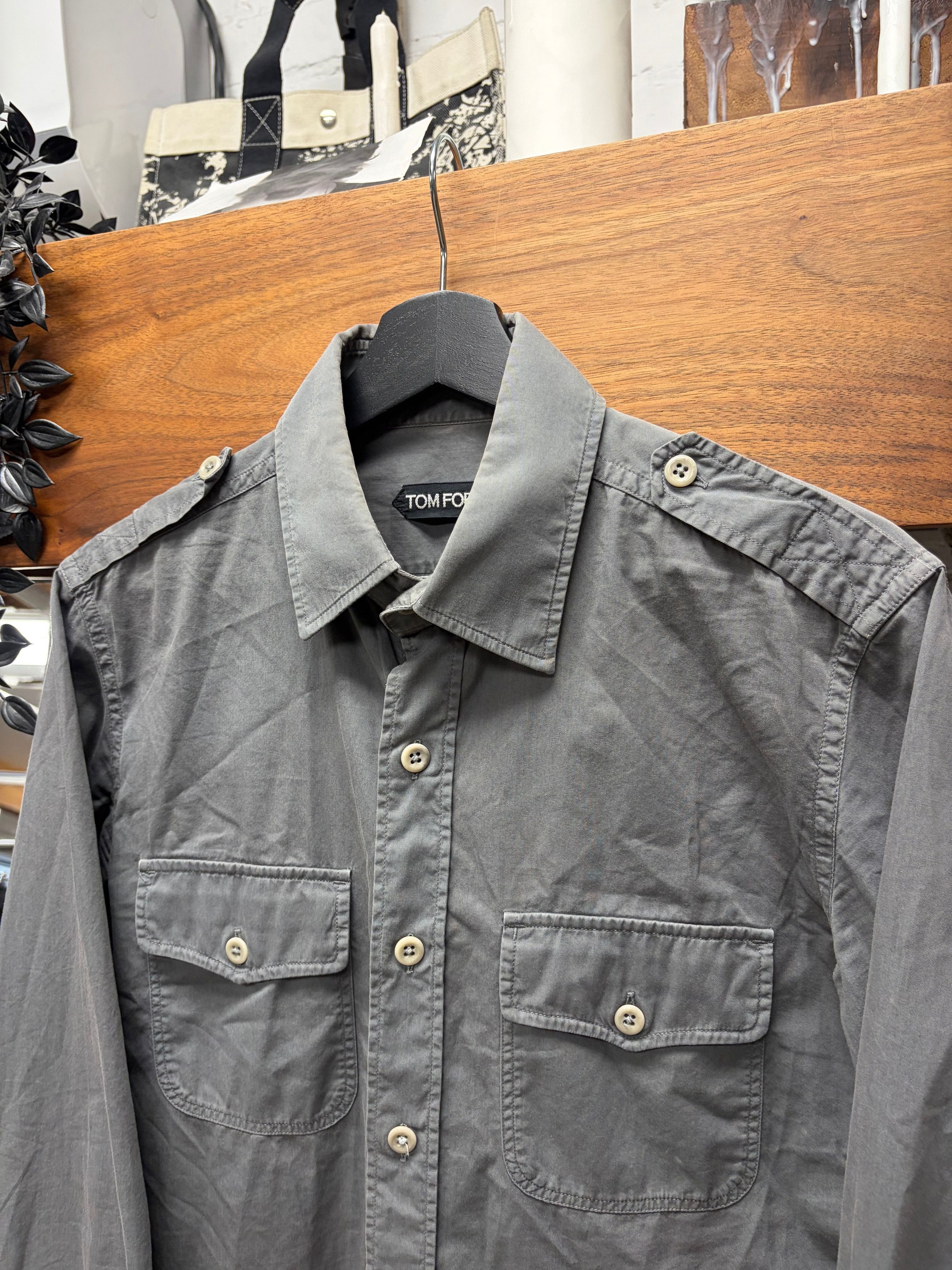 Tom Ford Tom Ford Grey Military Inspired Cotton Button Up Shirt Size US M / EU 48-50 / 2 - 2 Thumbnail