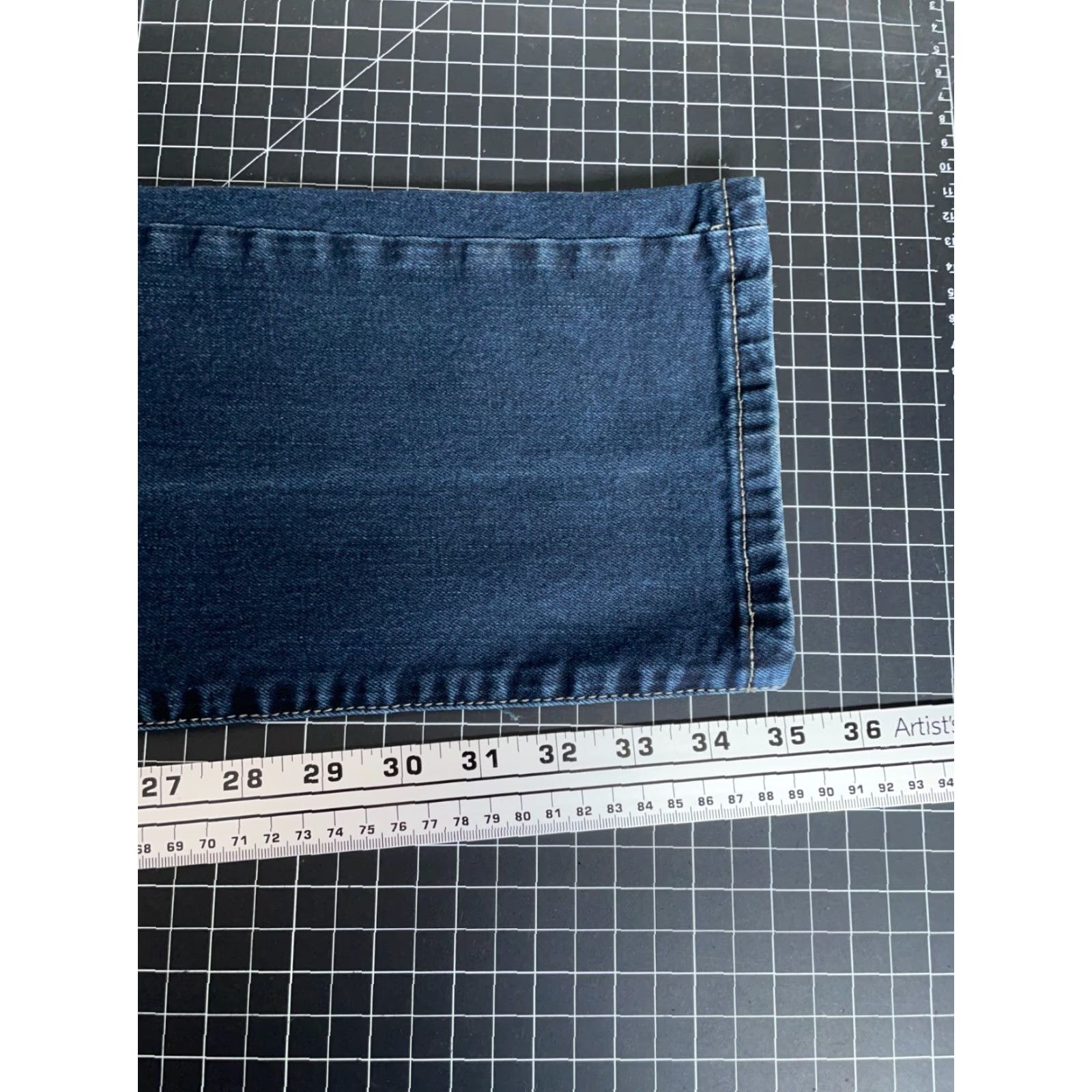 Vintage American Tall Jeans Men's 32 x 38 (Actual 31 x 35) Blue Low Rise Tapered Leg Size US 31 - 6 Thumbnail