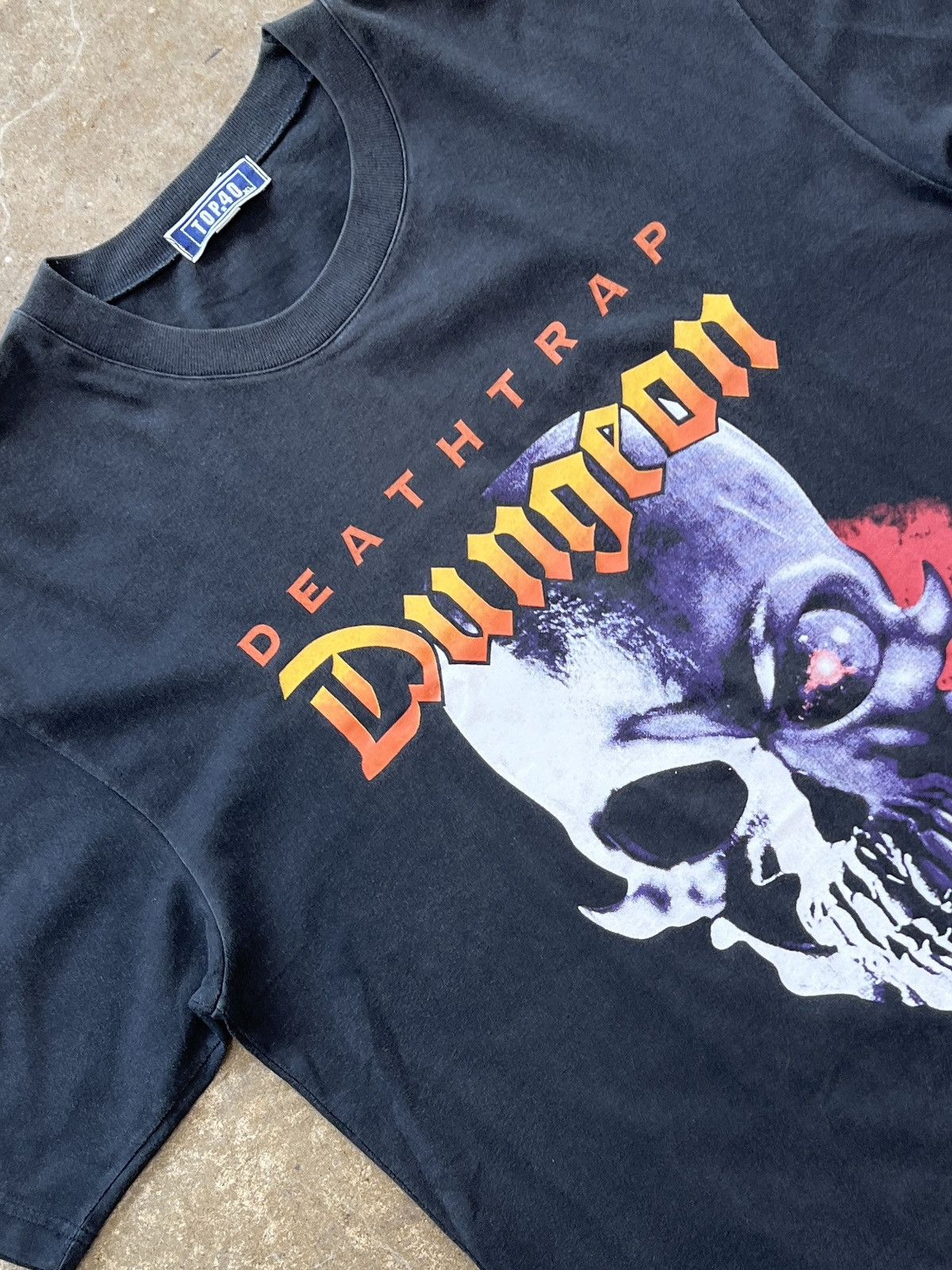 Vintage 90s Deathtrap Dungeon Video Game Tee XL