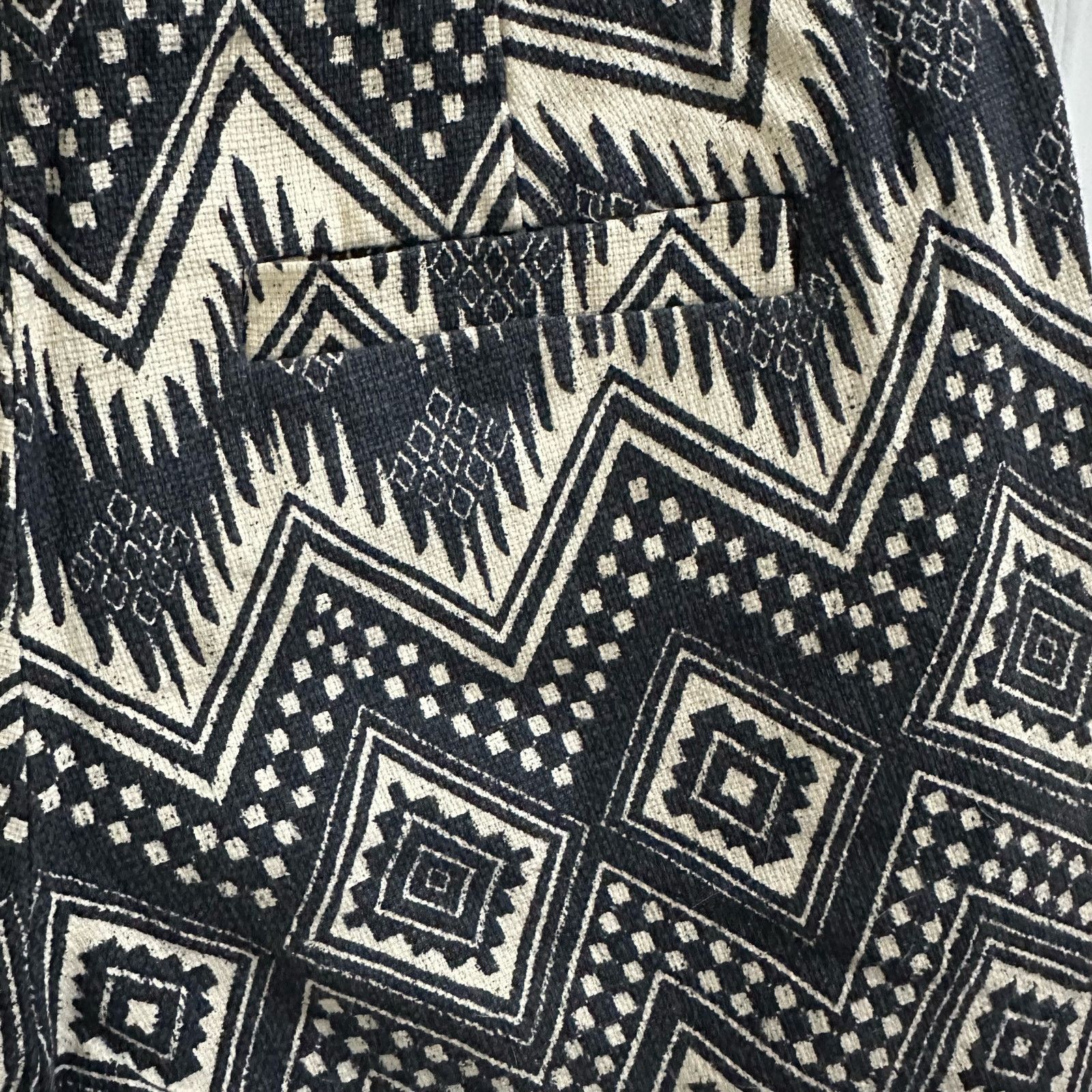 J.Crew J.Crew Black White Aztec Print Shorts Size 4 Ikat geometric Size 27" / US 4 / IT 40 - 5 Thumbnail