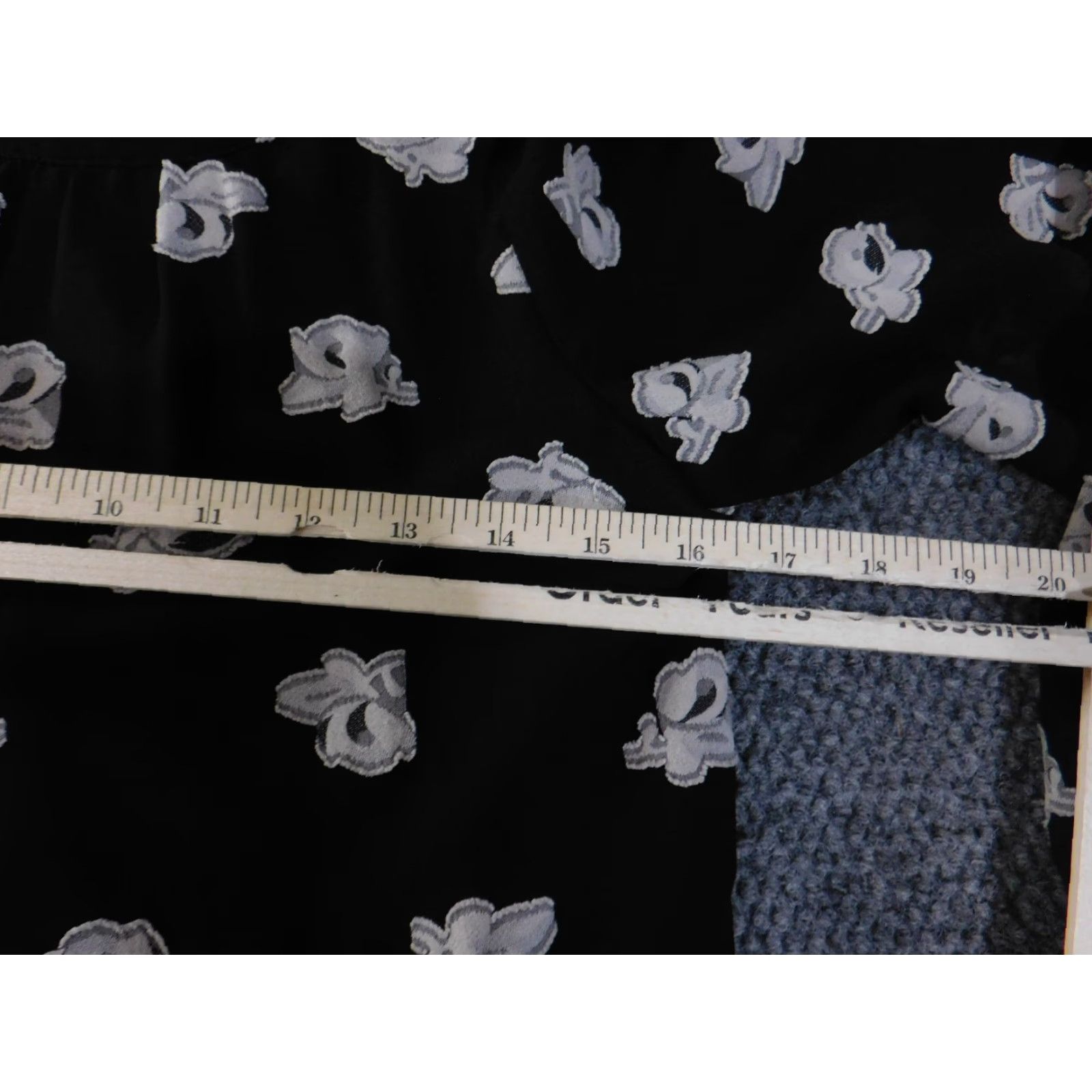 Ann Taylor Loft Ann Taylor Loft Blouse Shirt Womens XS Petite Black Floral Long Sleeve V-Neck Back Tie Casual Size XS / US 0-2 / IT 36-38 - 6 Thumbnail