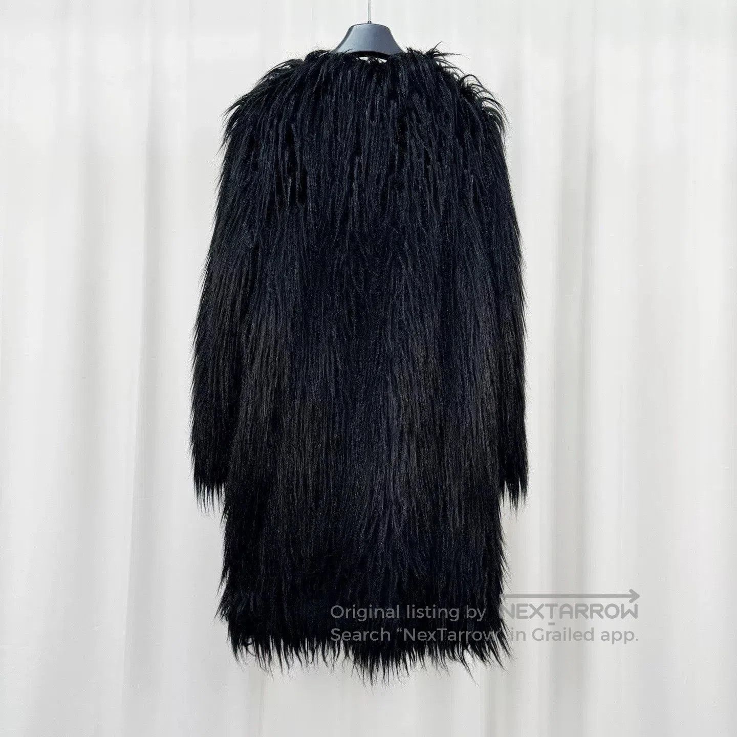 AYA MUSE Alabama Muse Black Fur Coat. Size M / US 6-8 / IT 42-44 - 2 Thumbnail