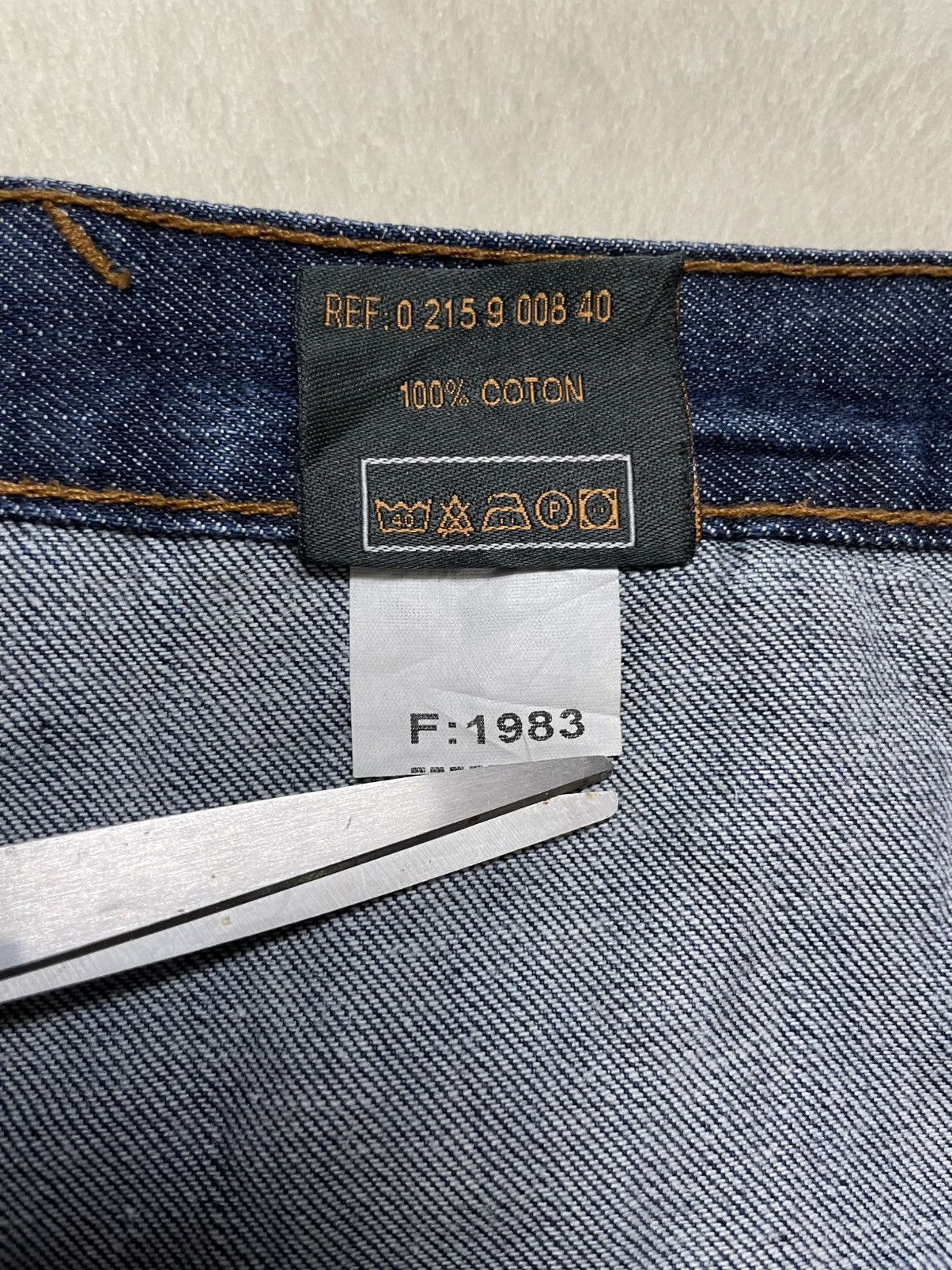 Japanese Brand Vintage AT Jeans Distress Faded Denim Jeans Size US 33 - 9 Thumbnail